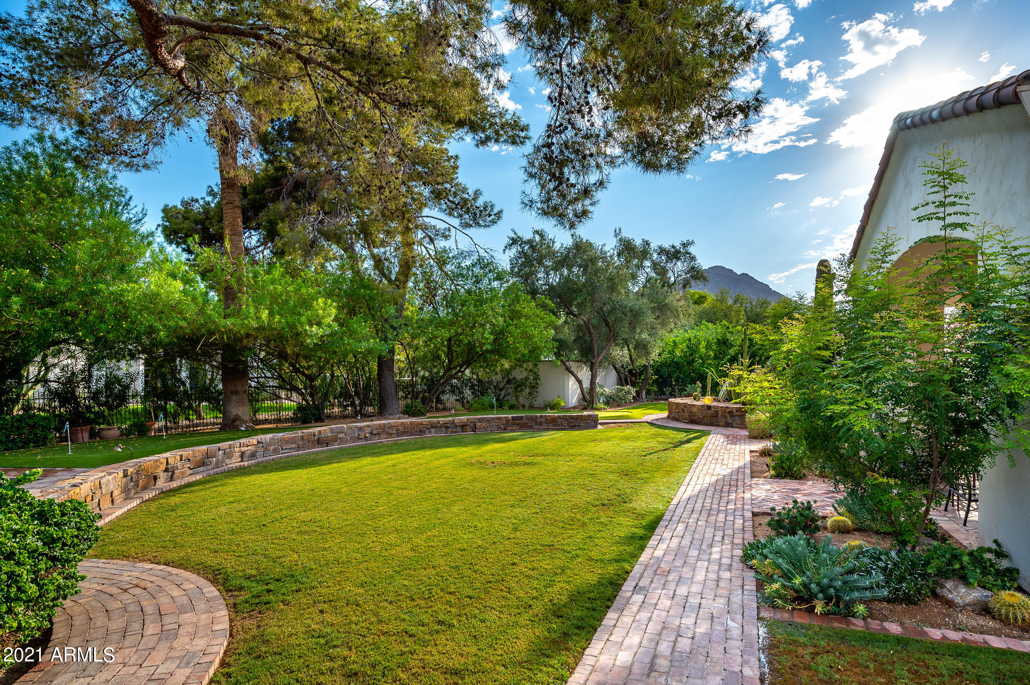 CASA BLANCA ESTATES - Residential