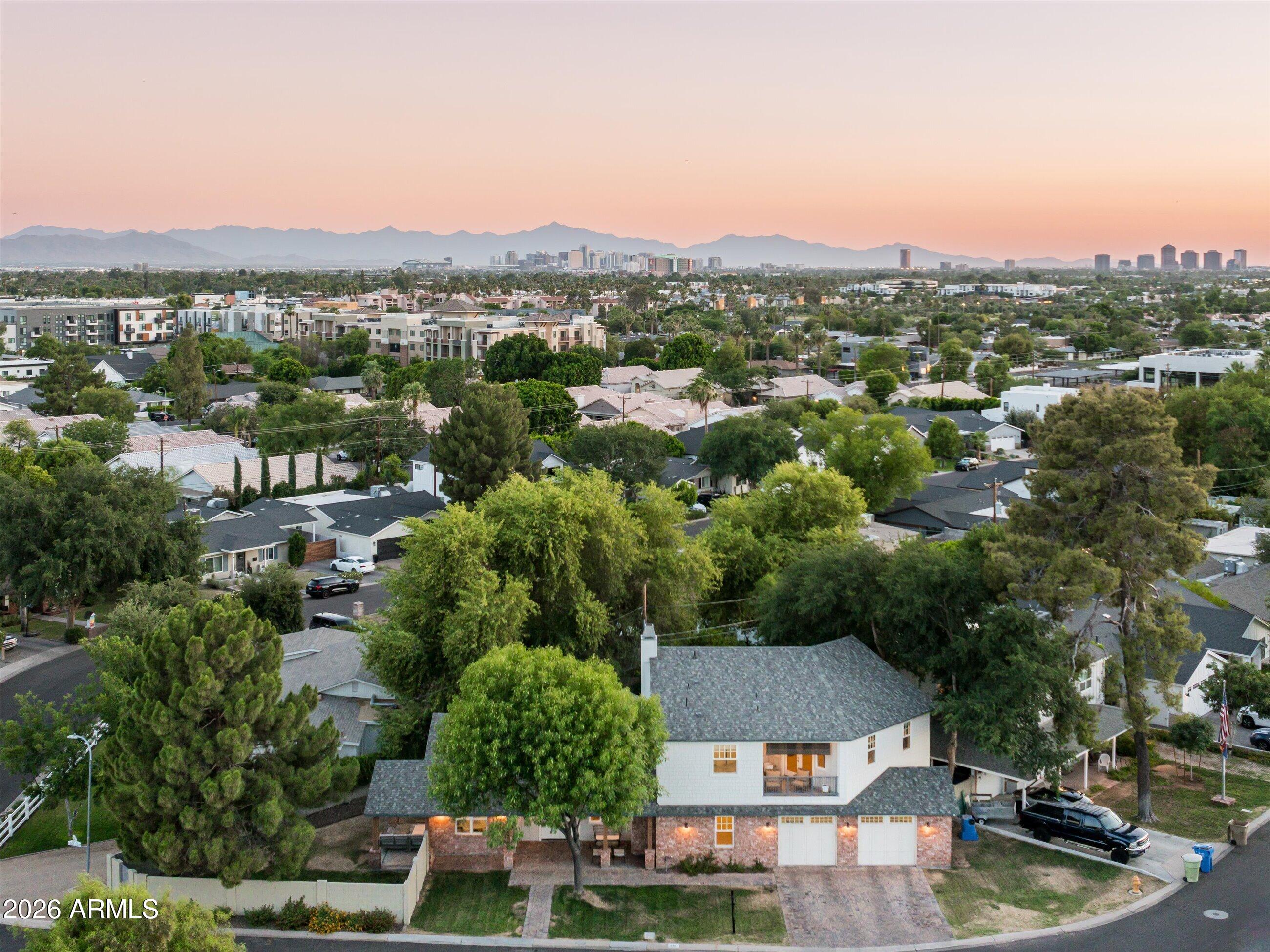 CAMELBACK WAY - Residential