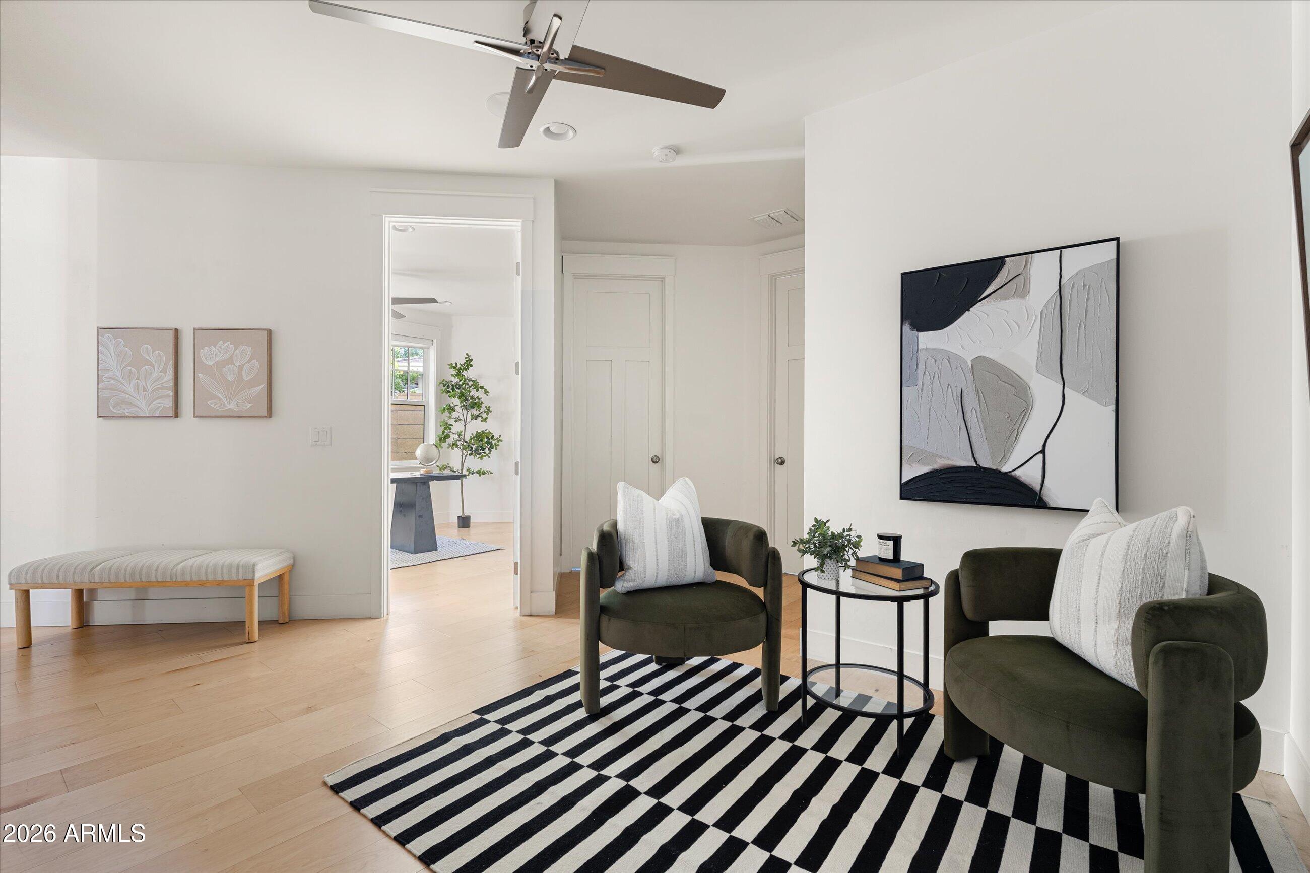 CAMELBACK WAY - Residential