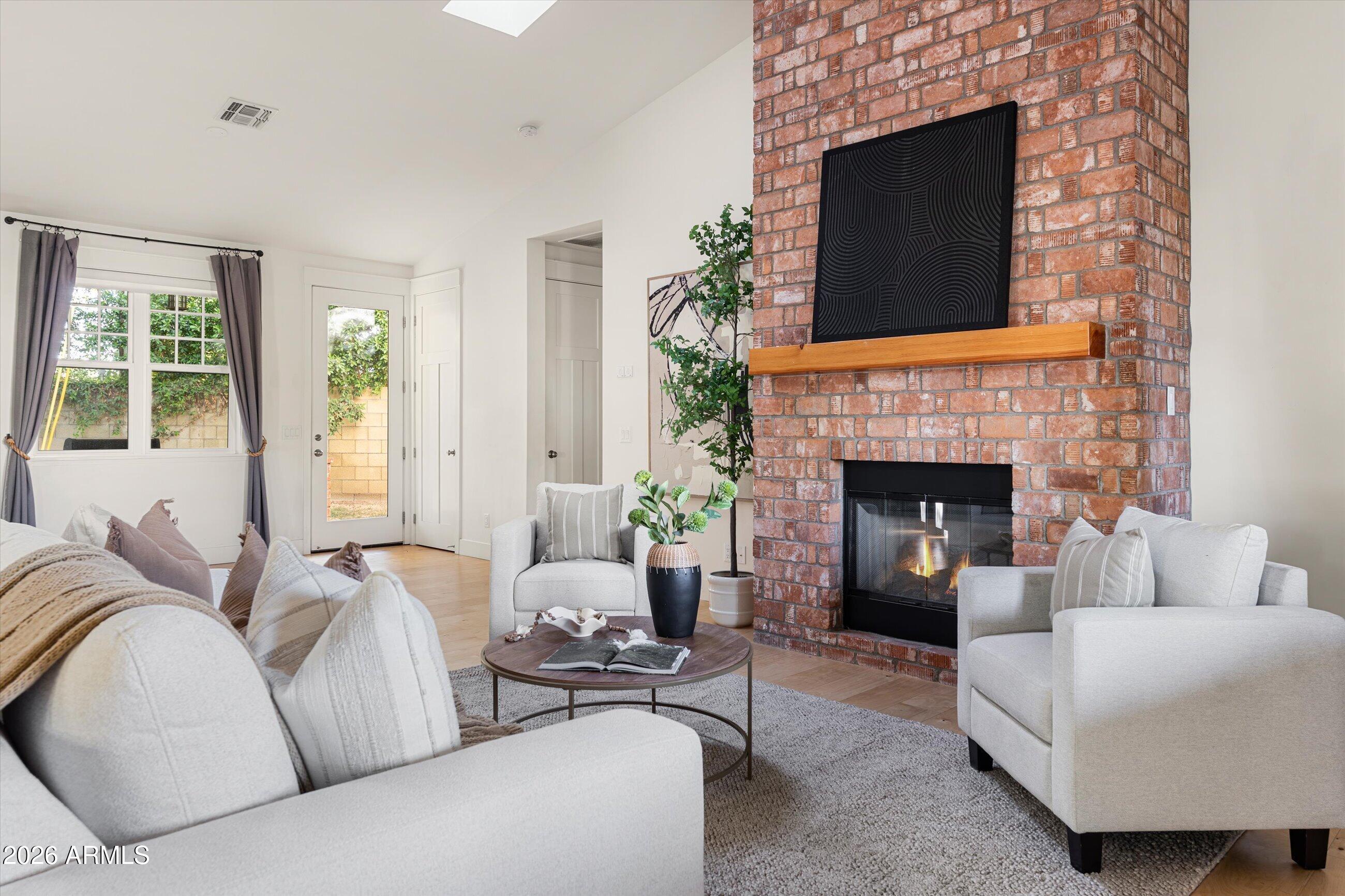 CAMELBACK WAY - Residential