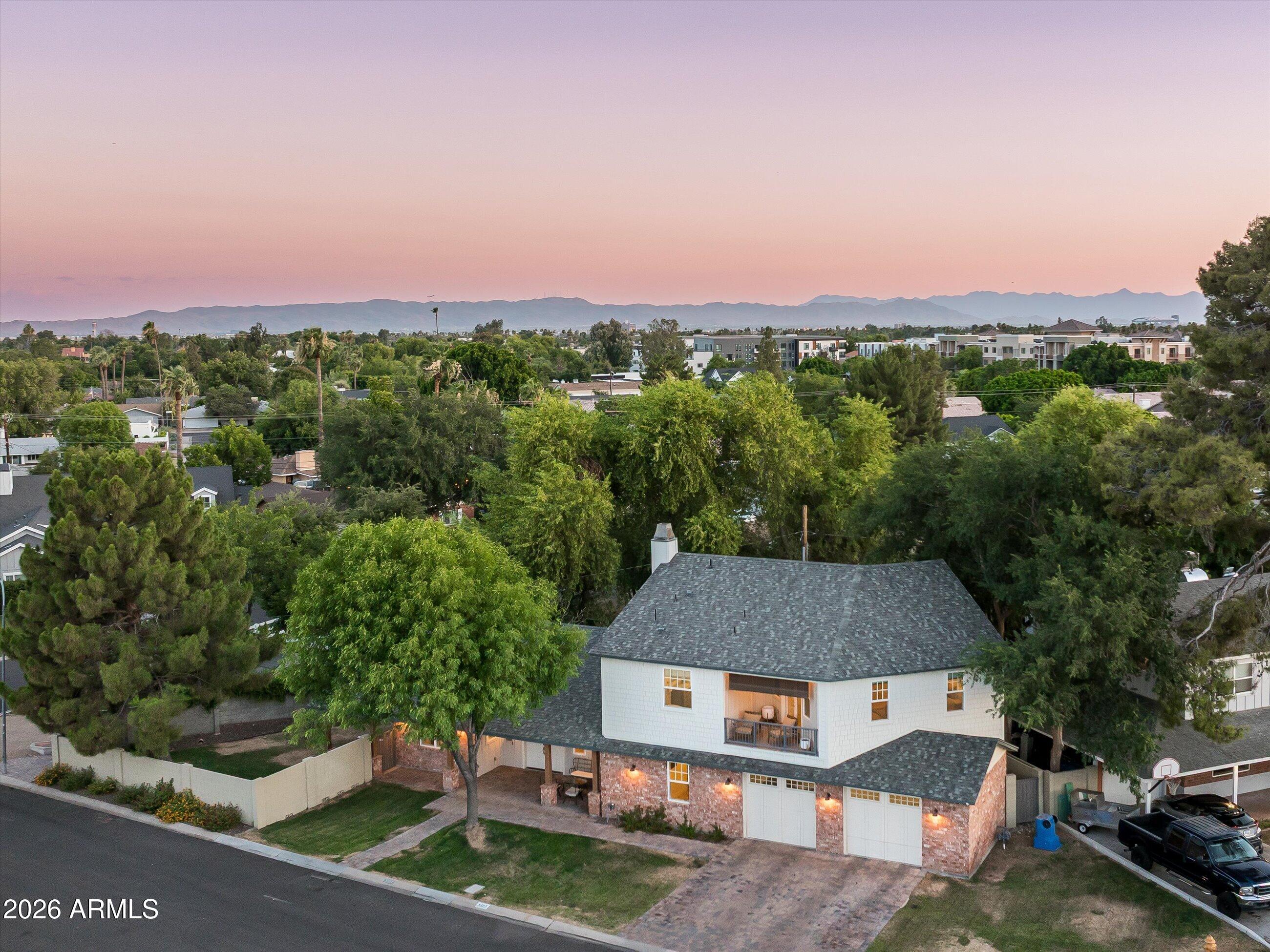 CAMELBACK WAY - Residential