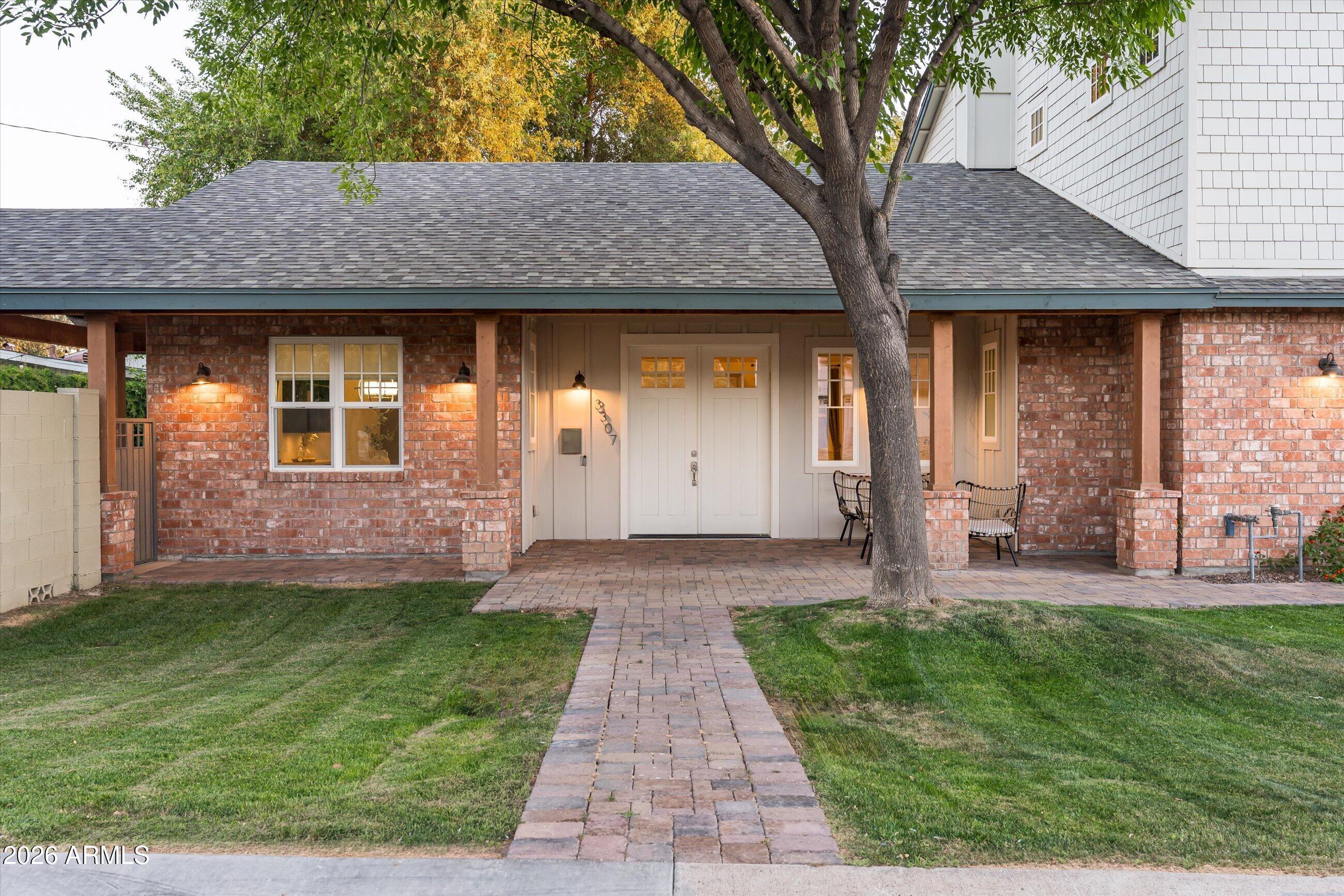 CAMELBACK WAY - Residential