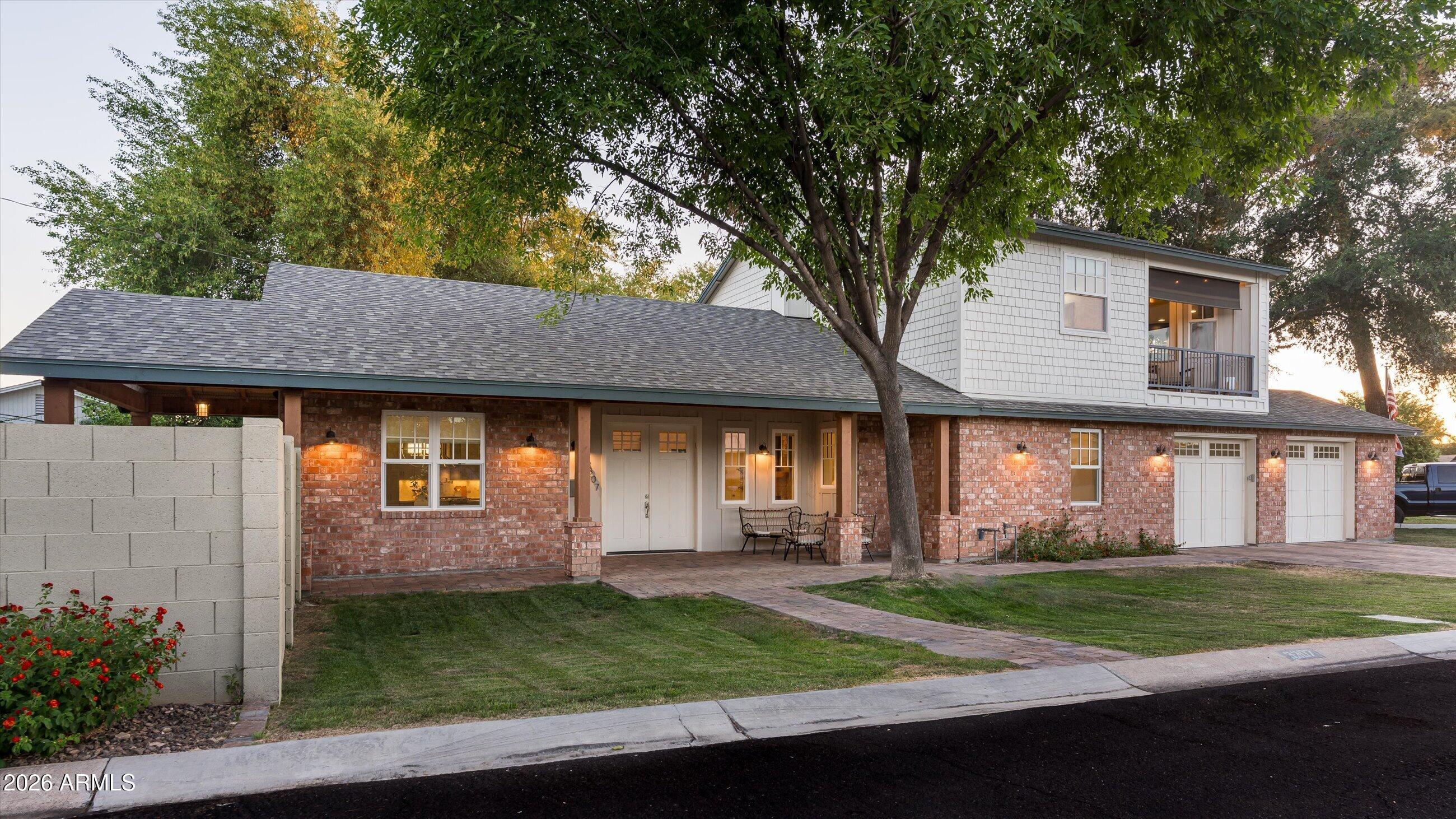 CAMELBACK WAY - Residential
