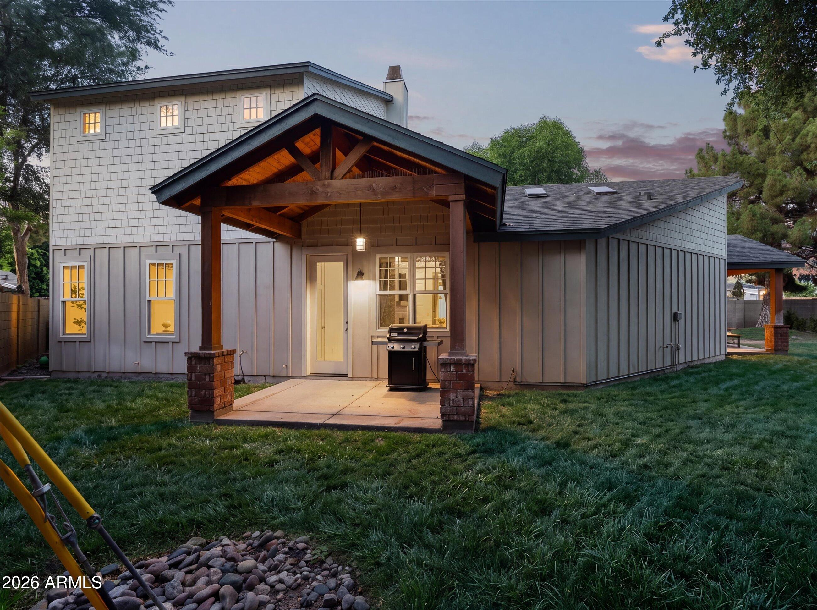 CAMELBACK WAY - Residential