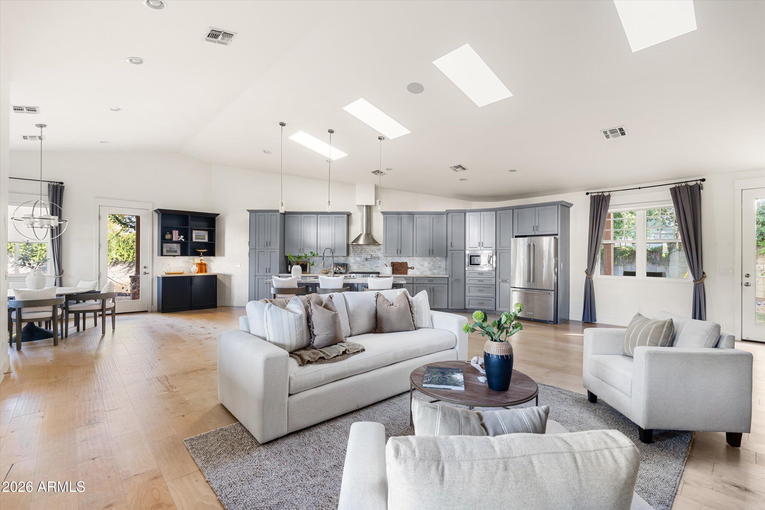 CAMELBACK WAY - Residential