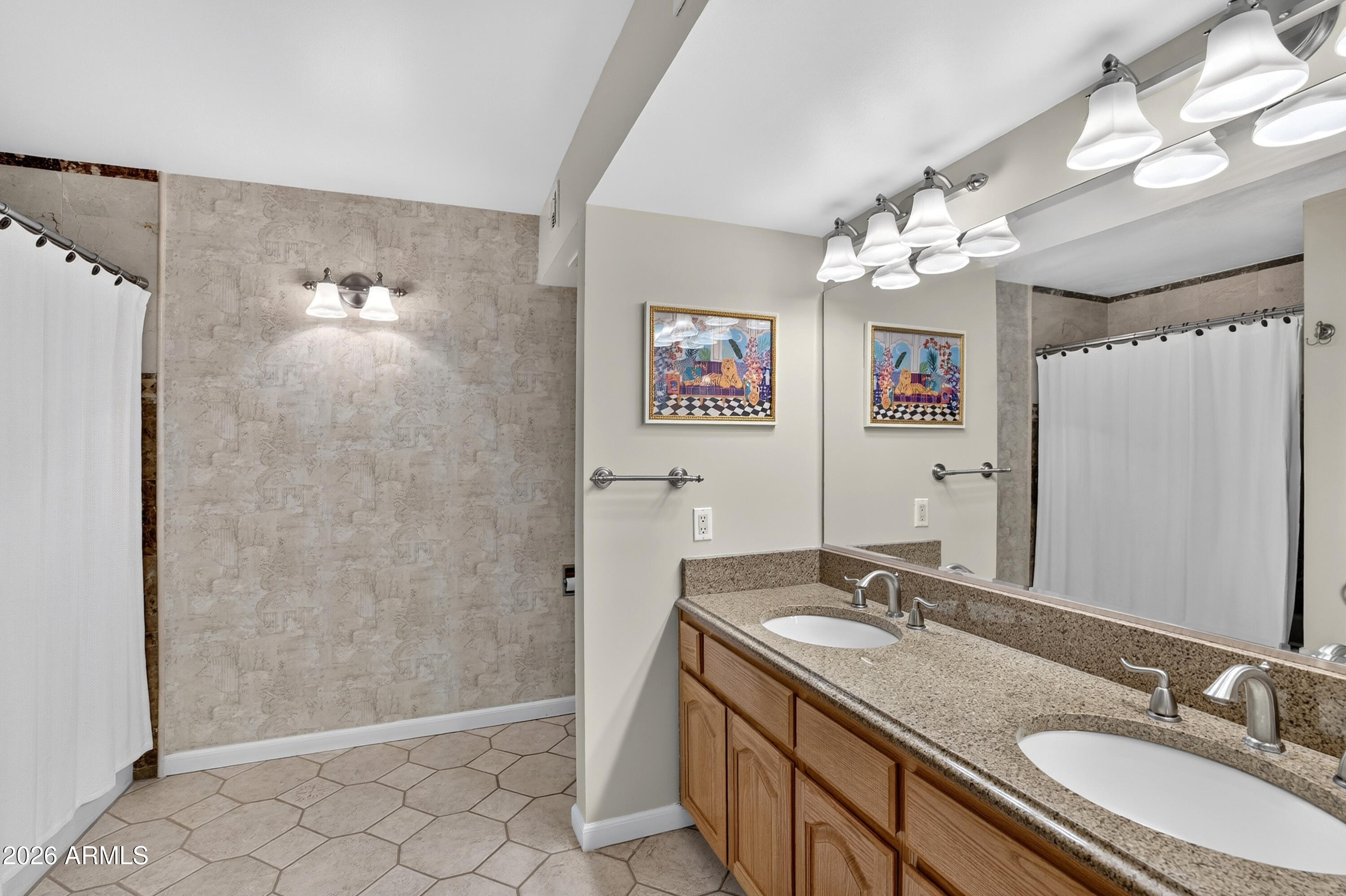 TIERRA VERDE TOWNHOUSES NO. 1 - Residential