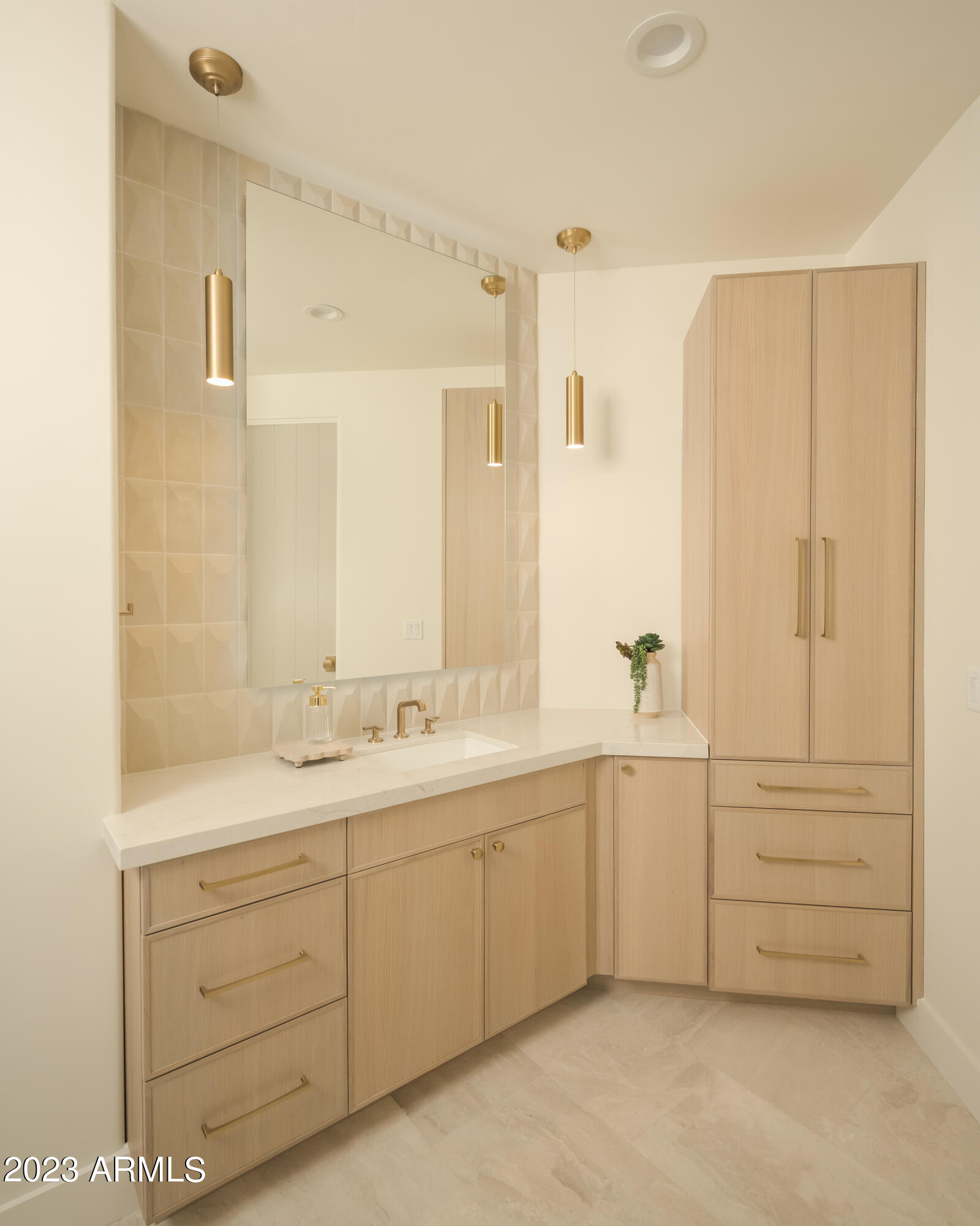 PINNACLE PEAK COUNTRY CLUB UNIT 8 - Residential