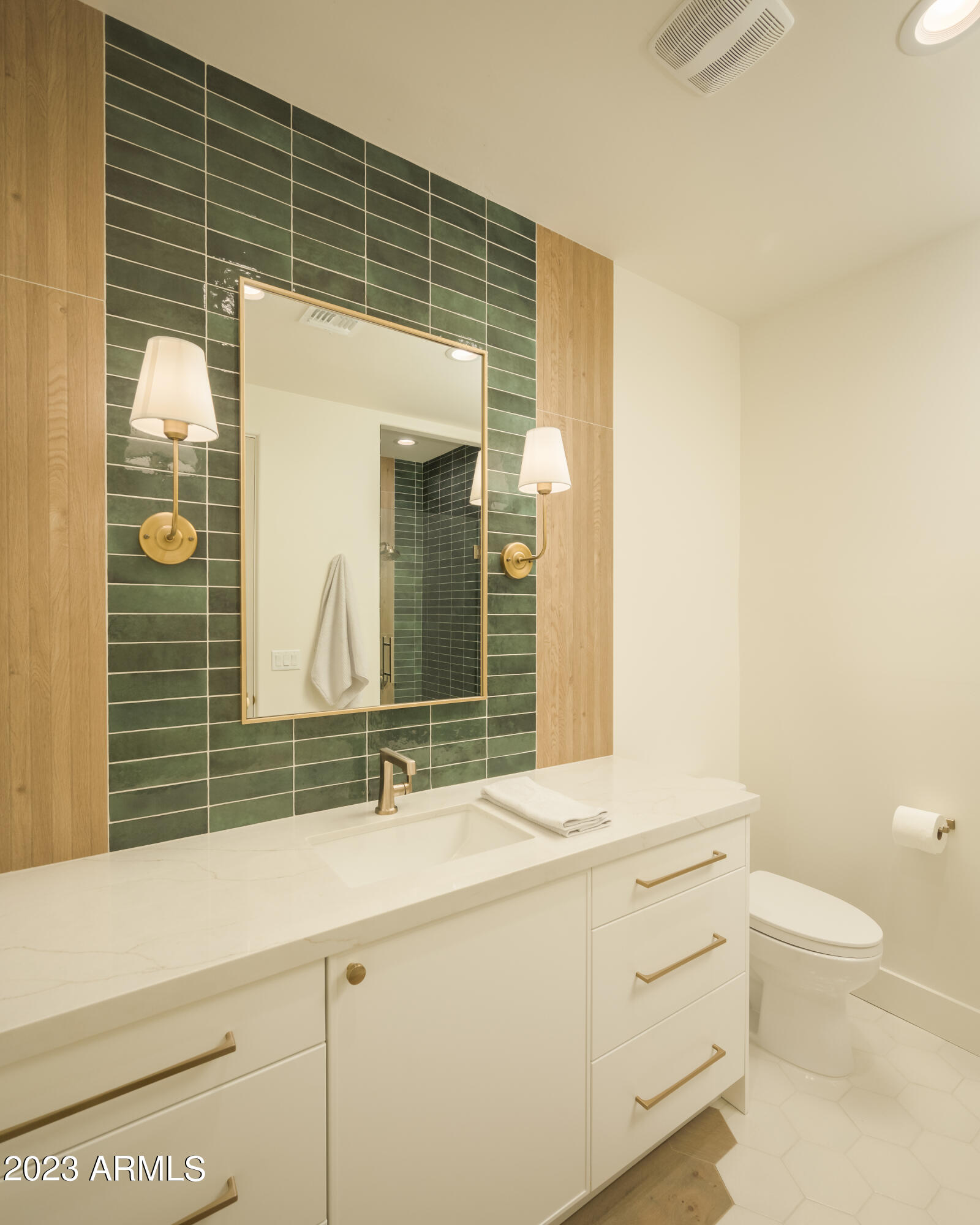 PINNACLE PEAK COUNTRY CLUB UNIT 8 - Residential