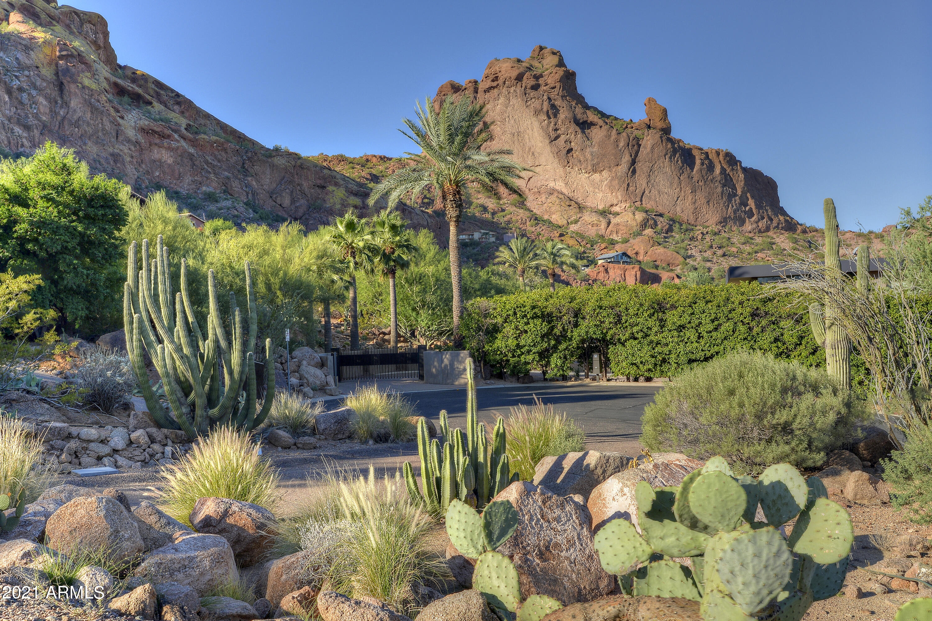 STONE CANYON EAST - Land