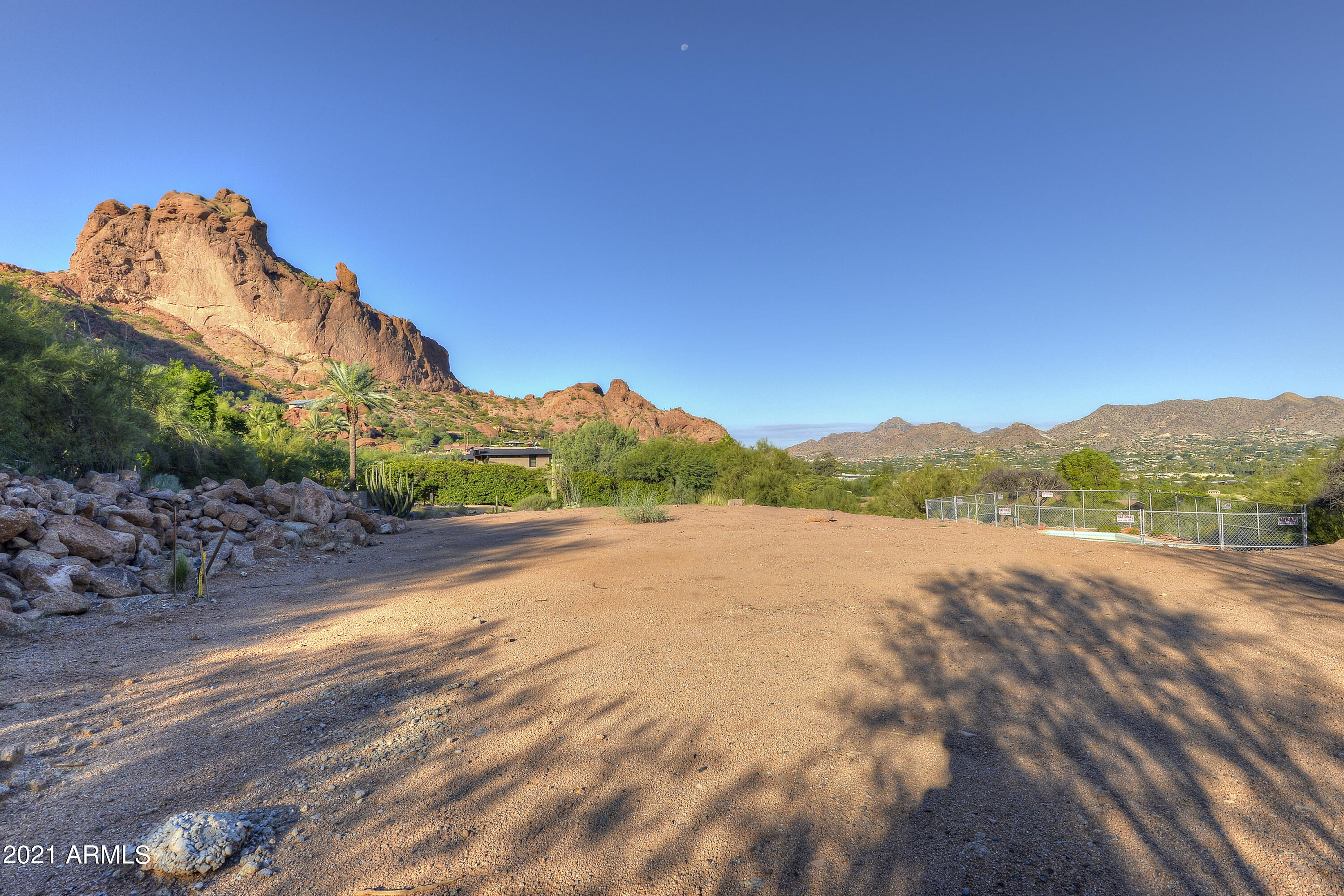 STONE CANYON EAST - Land