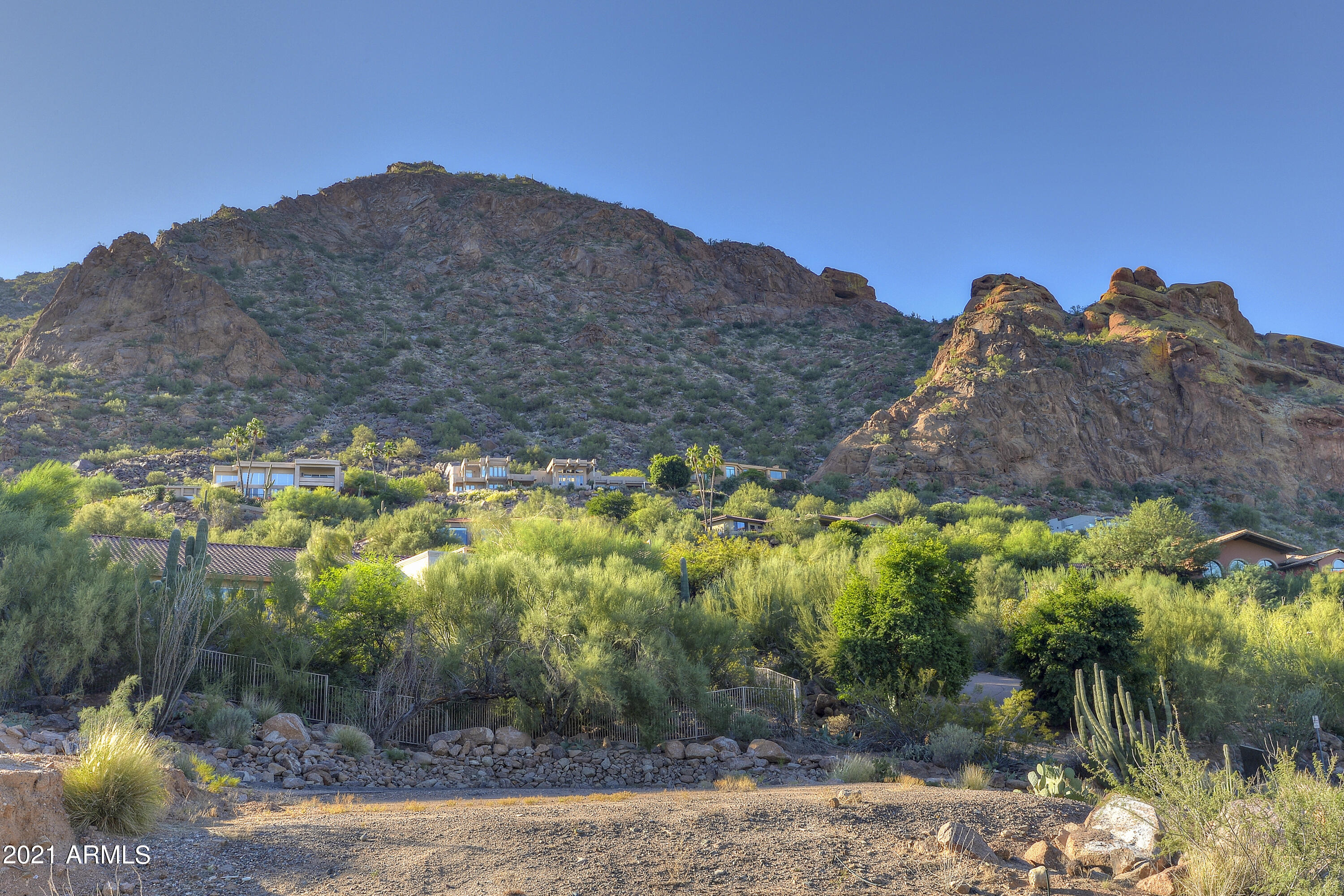 STONE CANYON EAST - Land