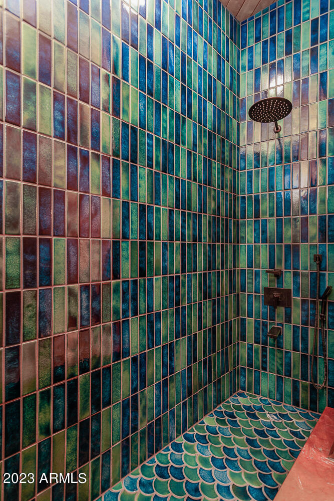 MONTANA DE BONITAS CASAS REPLAT - Residential