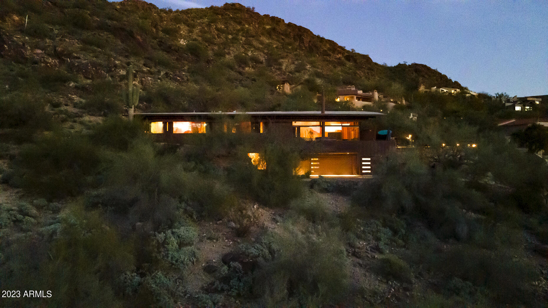 MONTANA DE BONITAS CASAS REPLAT - Residential