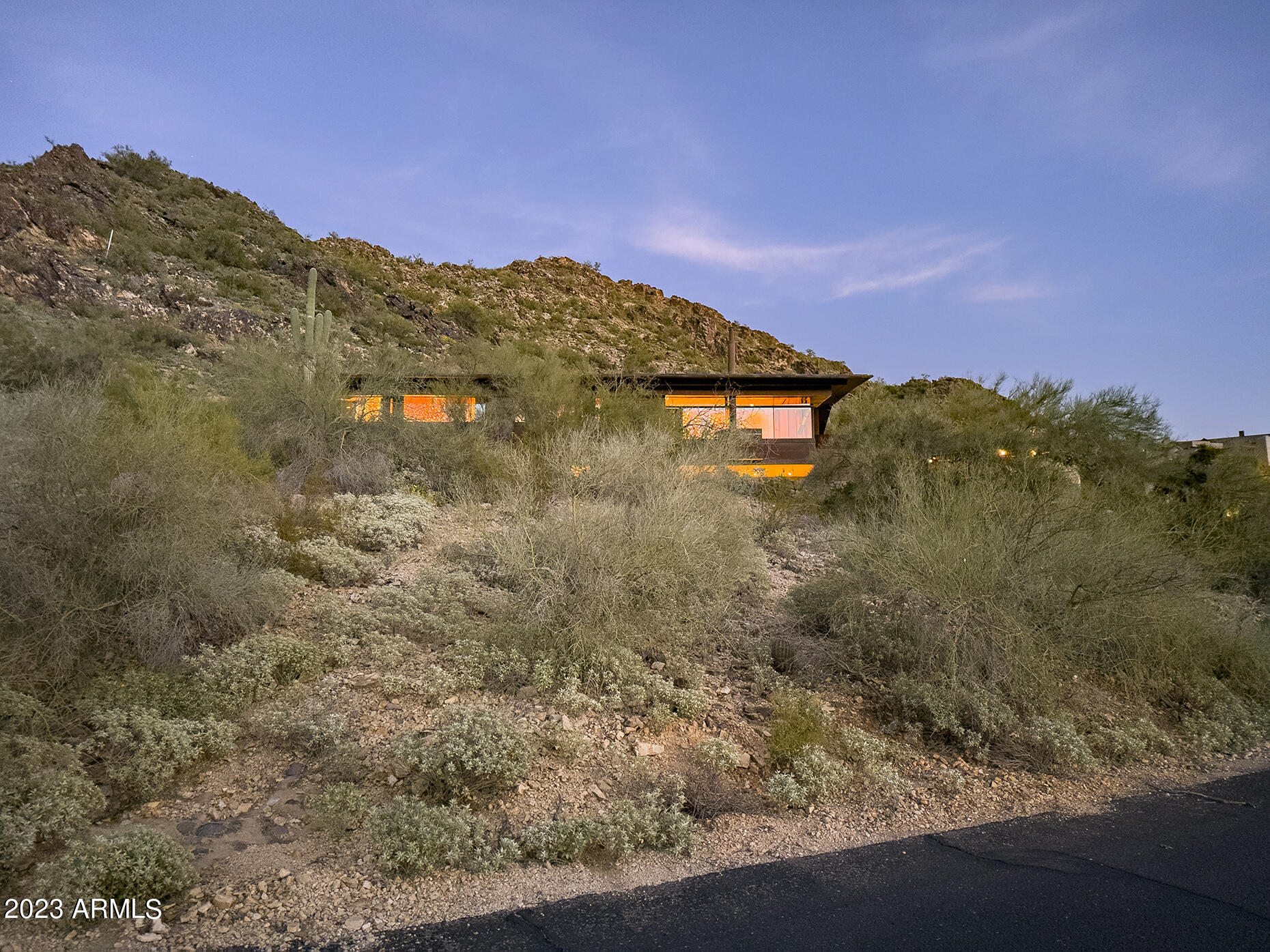 MONTANA DE BONITAS CASAS REPLAT - Residential