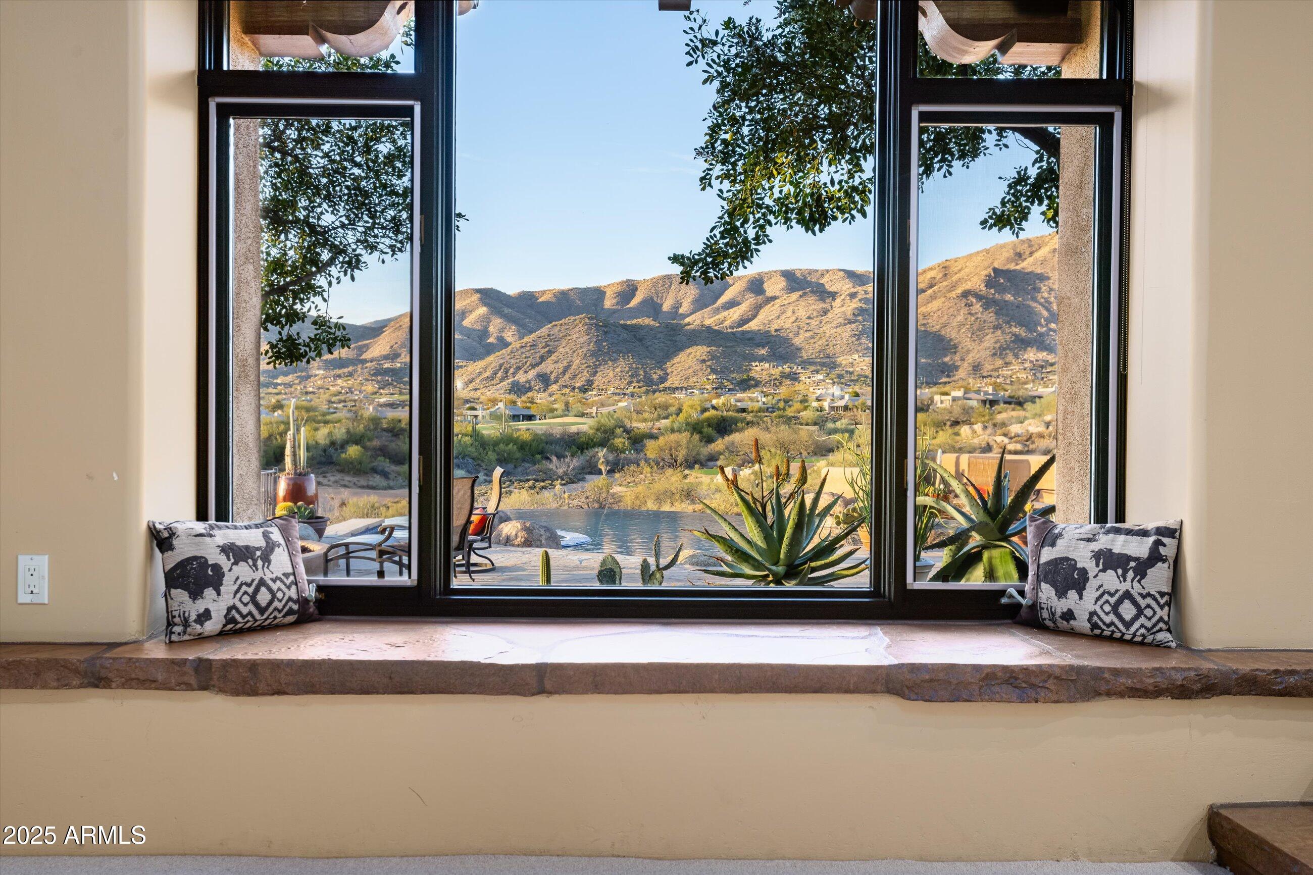 DESERT MOUNTAIN - Residential