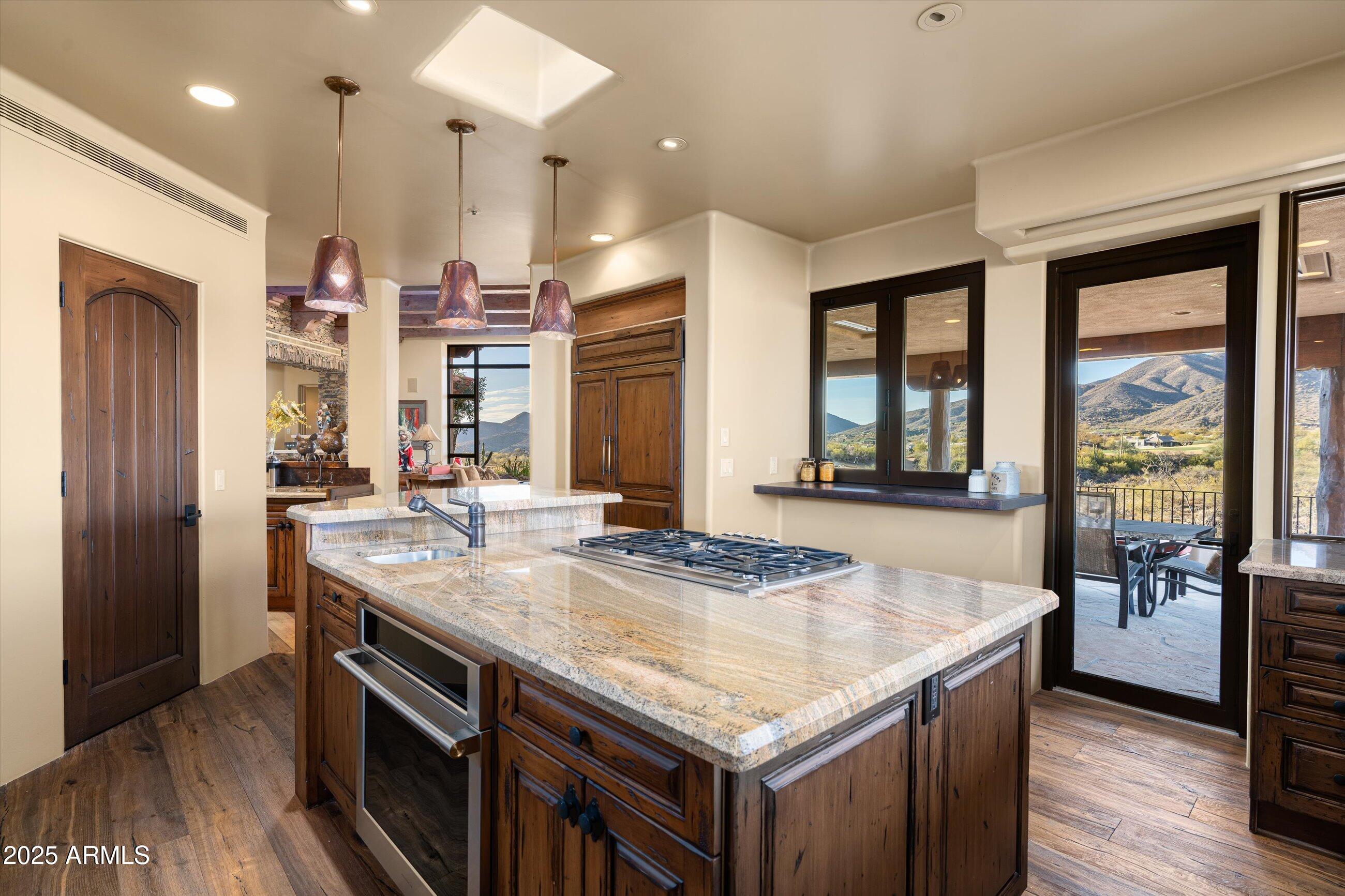 DESERT MOUNTAIN - Residential