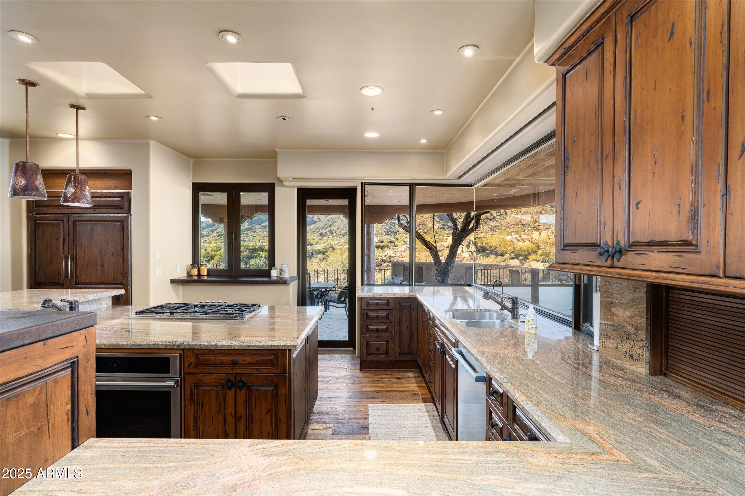 DESERT MOUNTAIN - Residential