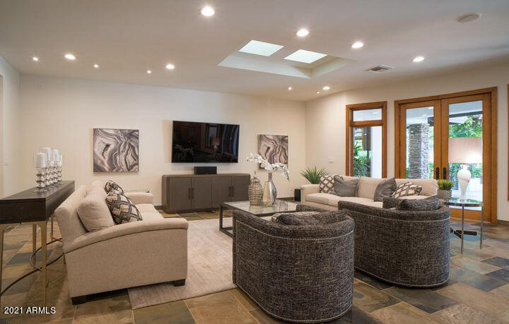 BEL AIRE DESERT ESTATES - Residential