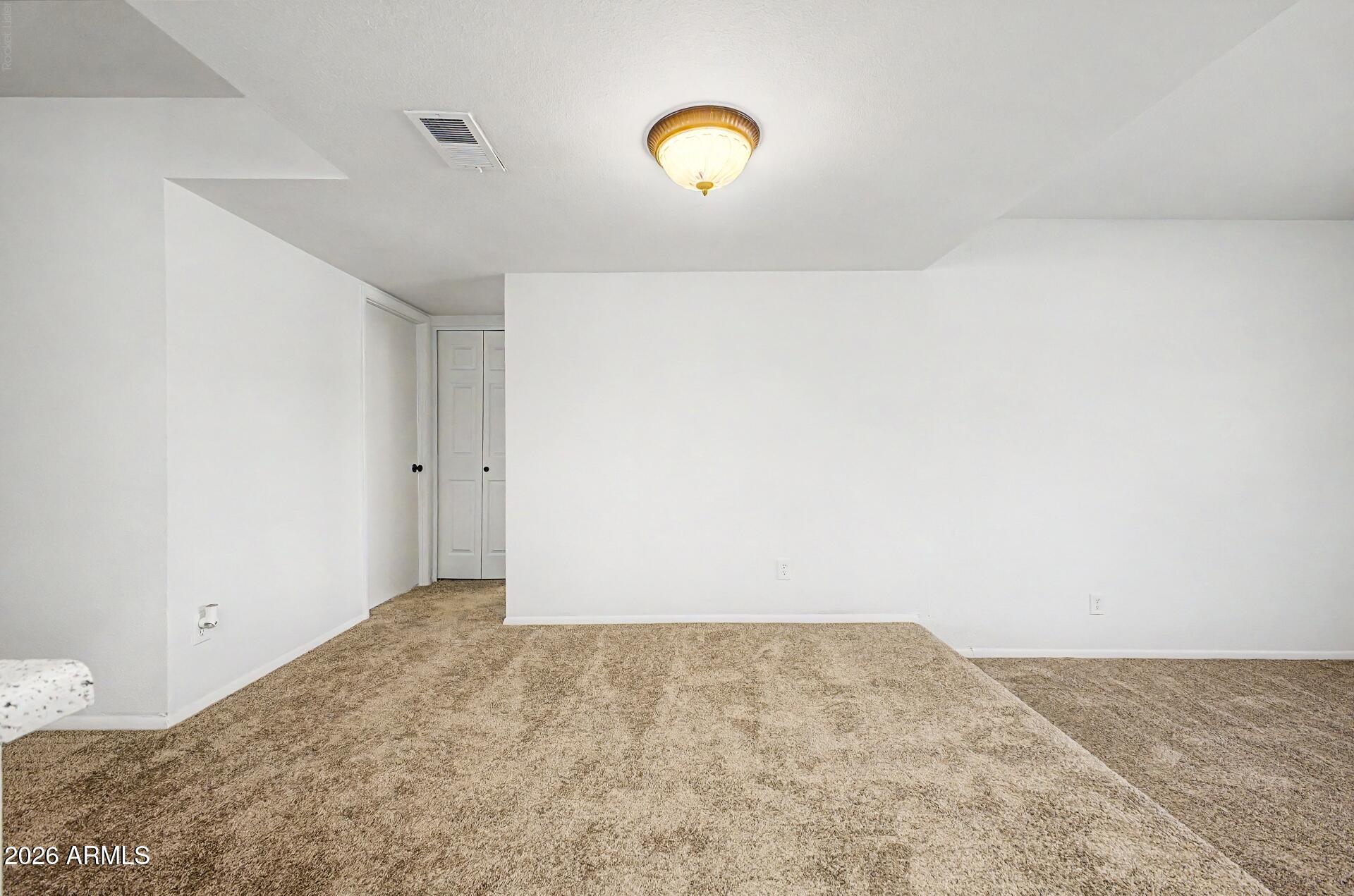 DEERVIEW UNIT 15 - Residential