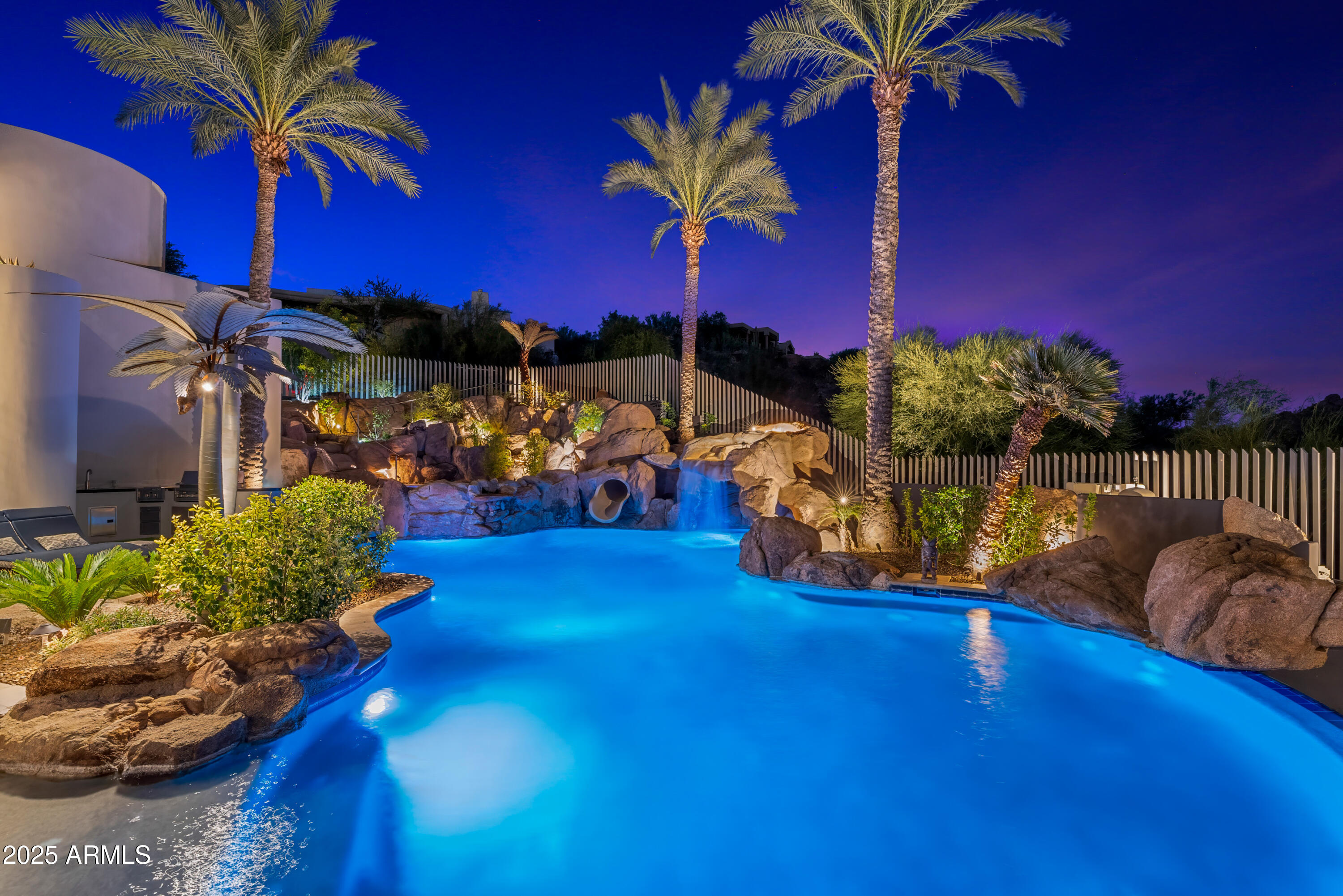 SANCTUARY - Residential