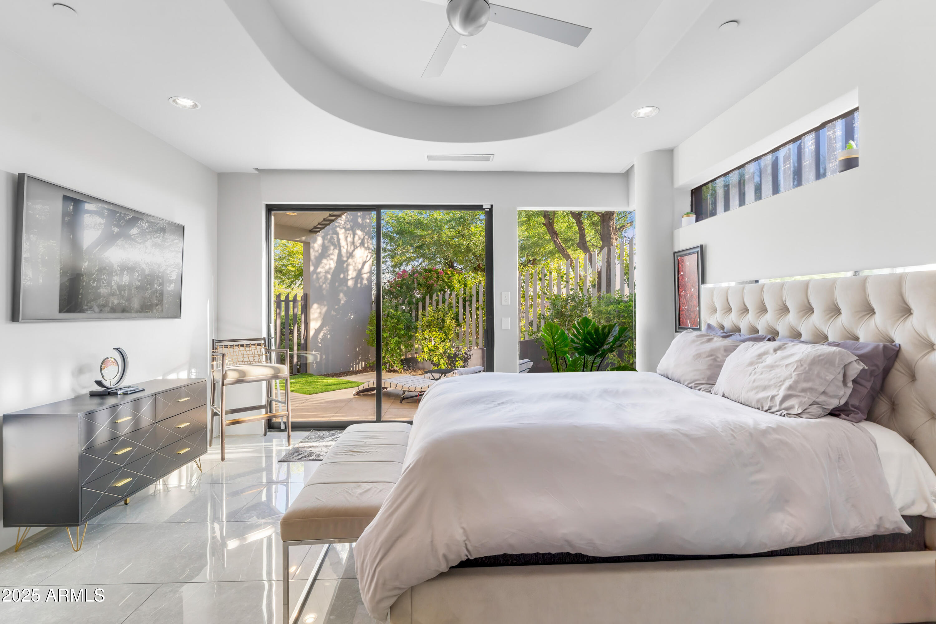 SANCTUARY - Residential