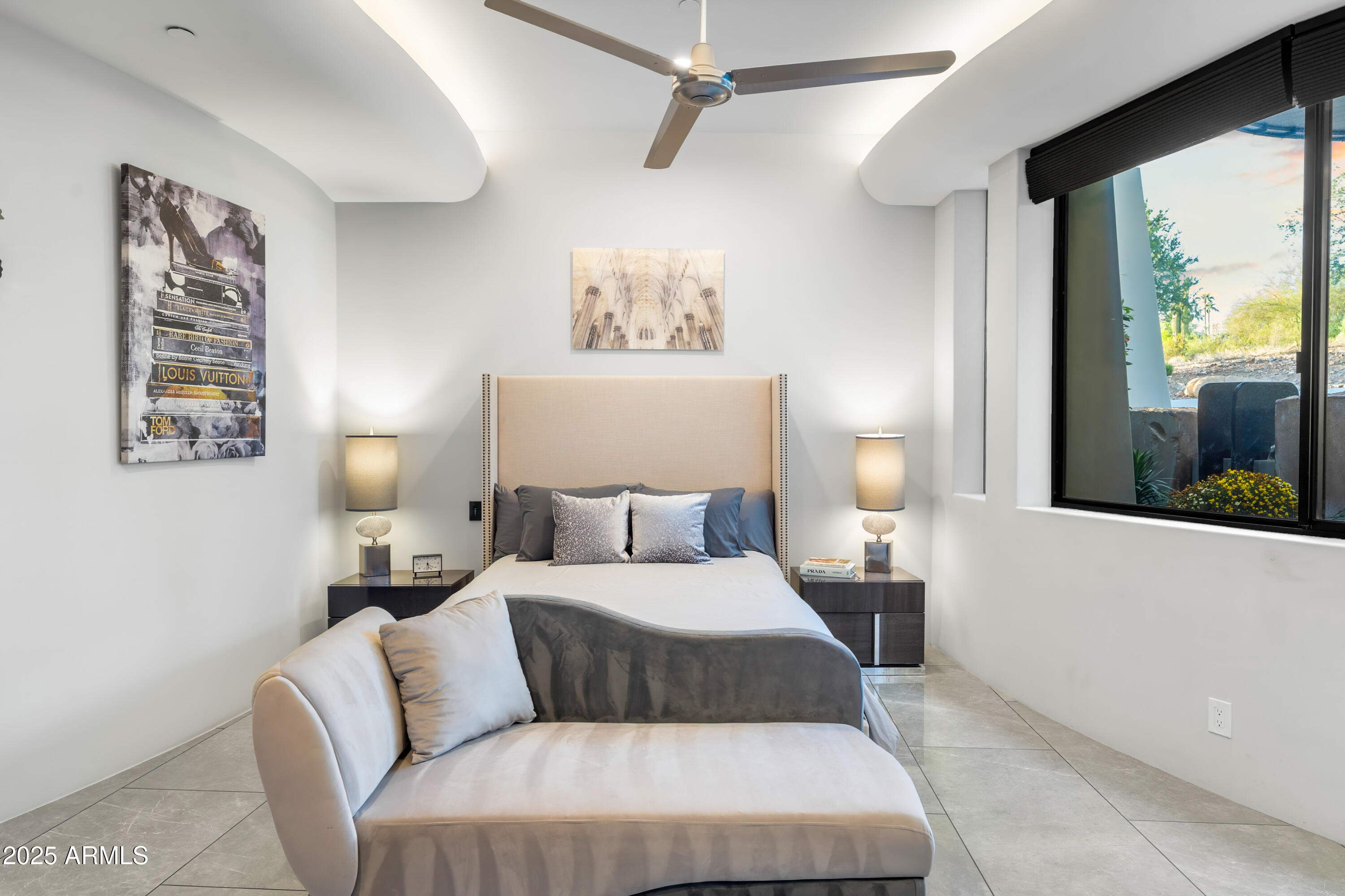 SANCTUARY - Residential