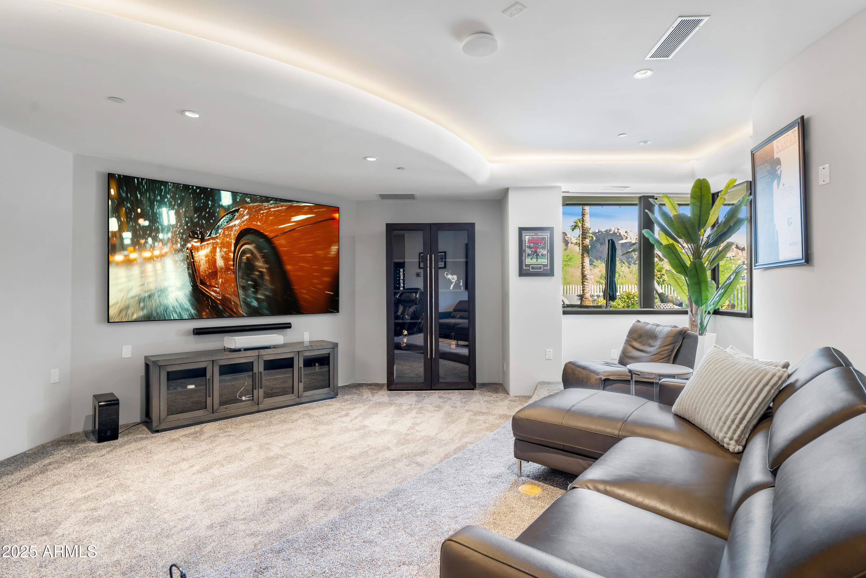SANCTUARY - Residential