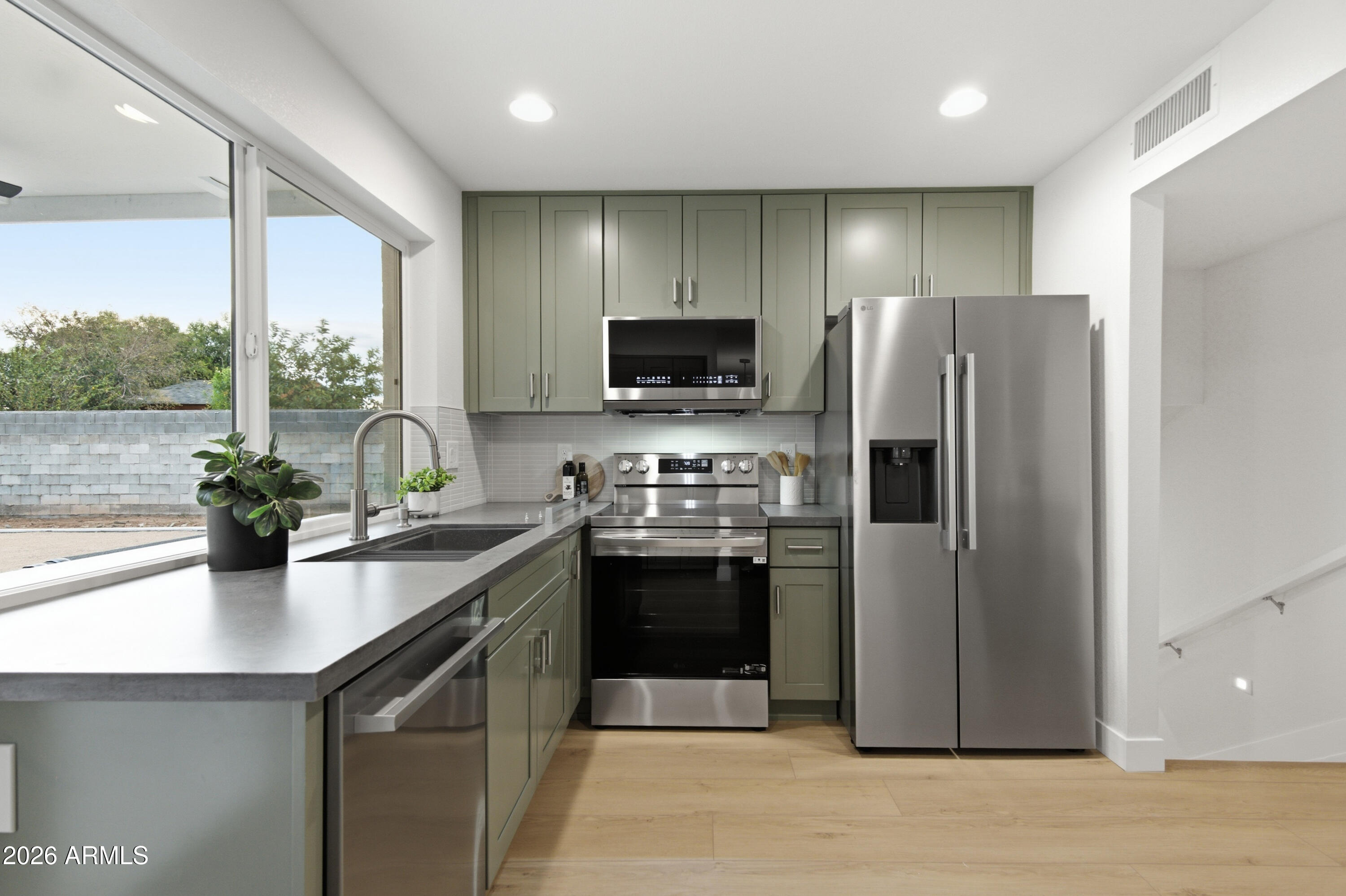 DEERVIEW UNIT 7 - Residential