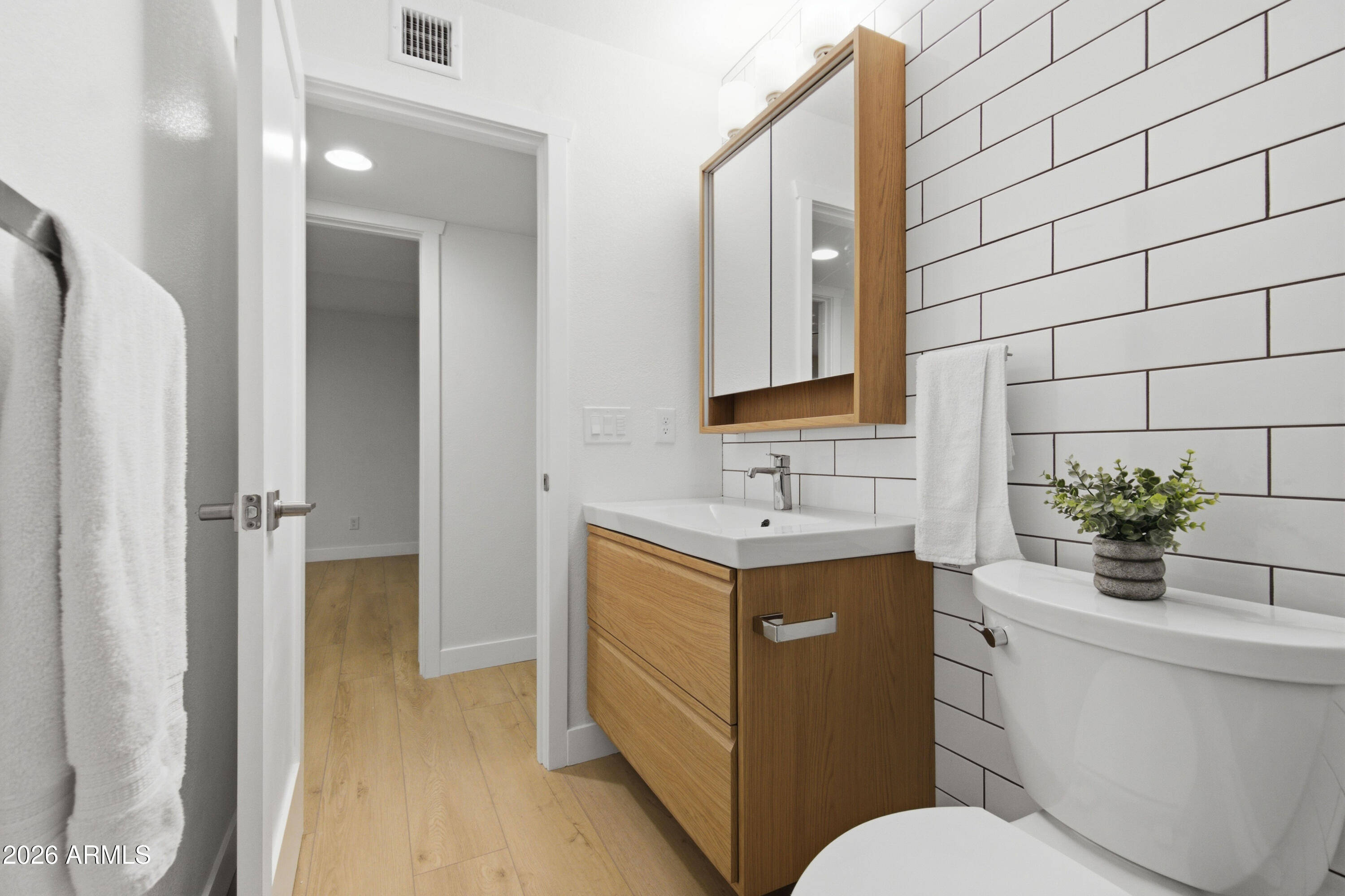 DEERVIEW UNIT 7 - Residential