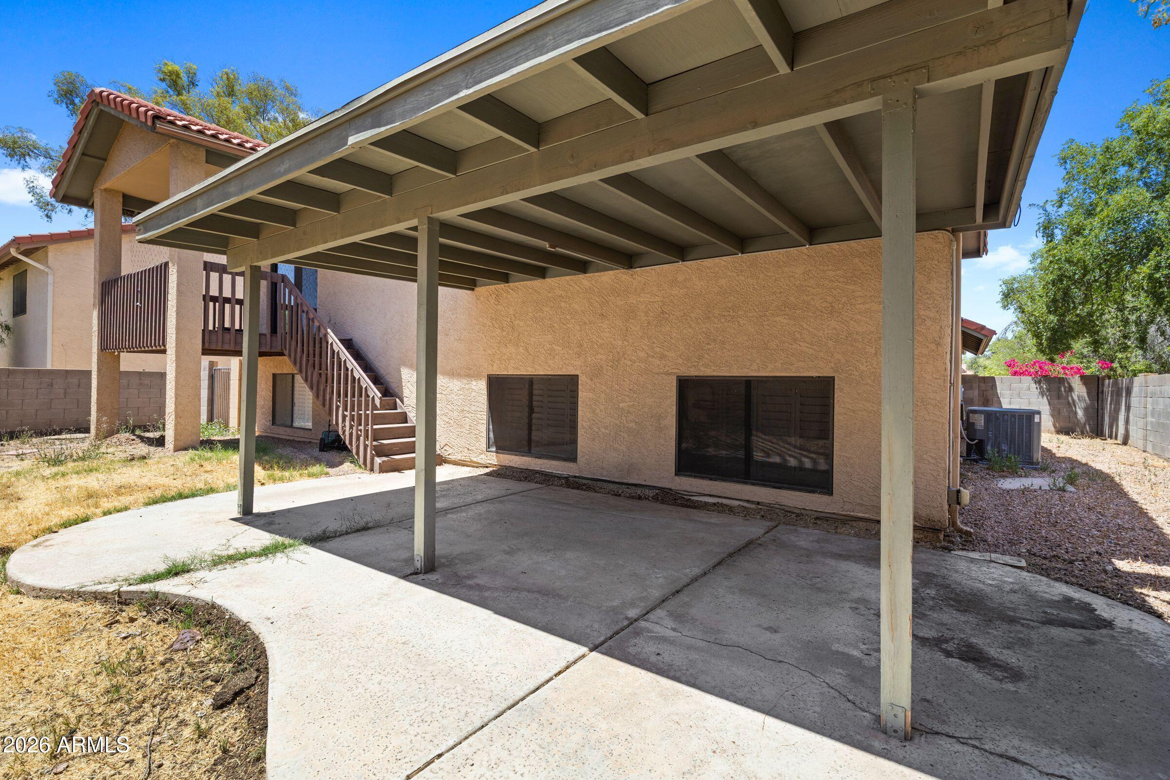 ISLANDS PATIO HOMES B AMD LOT 95-192 TR C-E - Residential