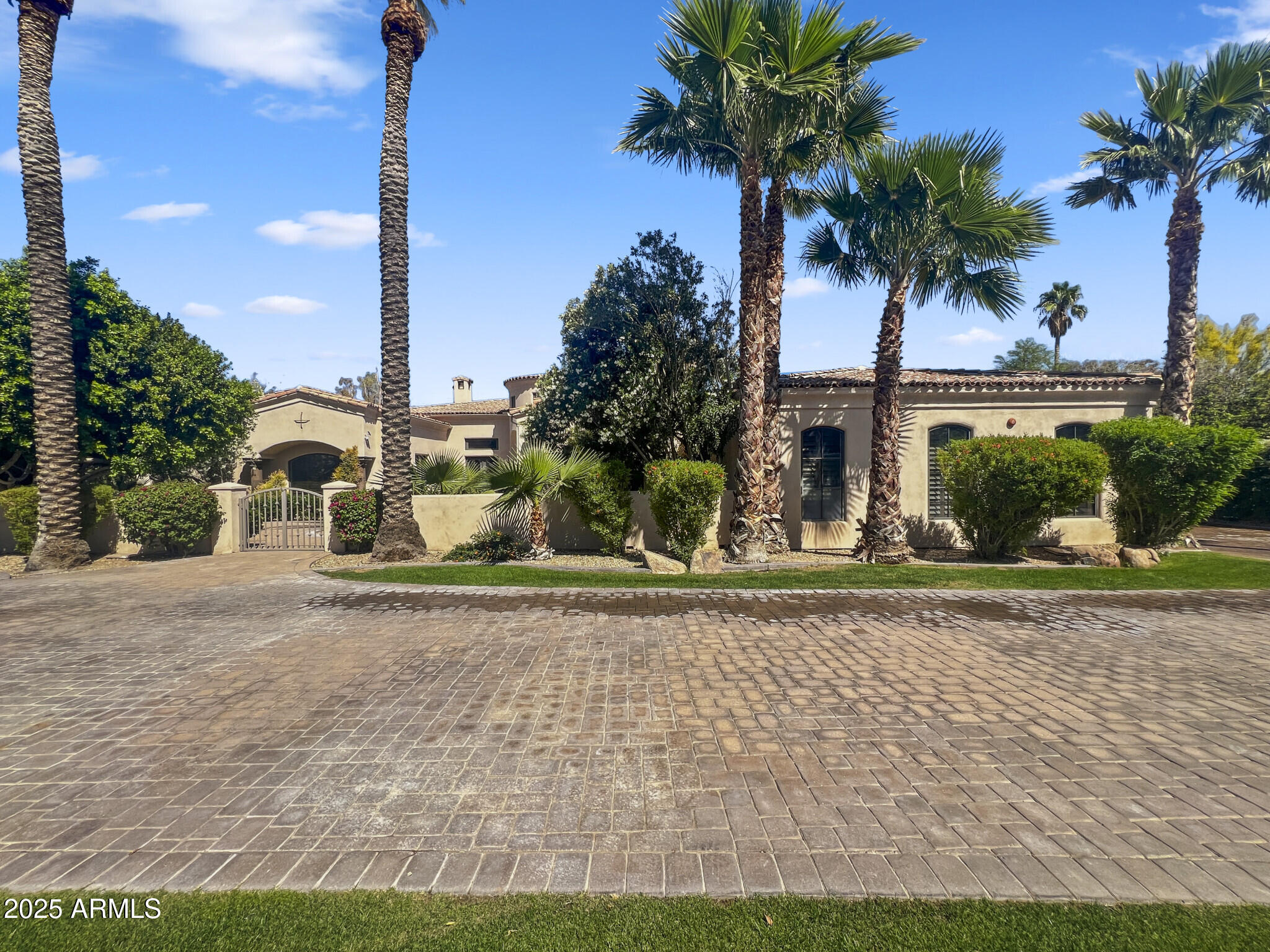 Paradise Valley - Residential