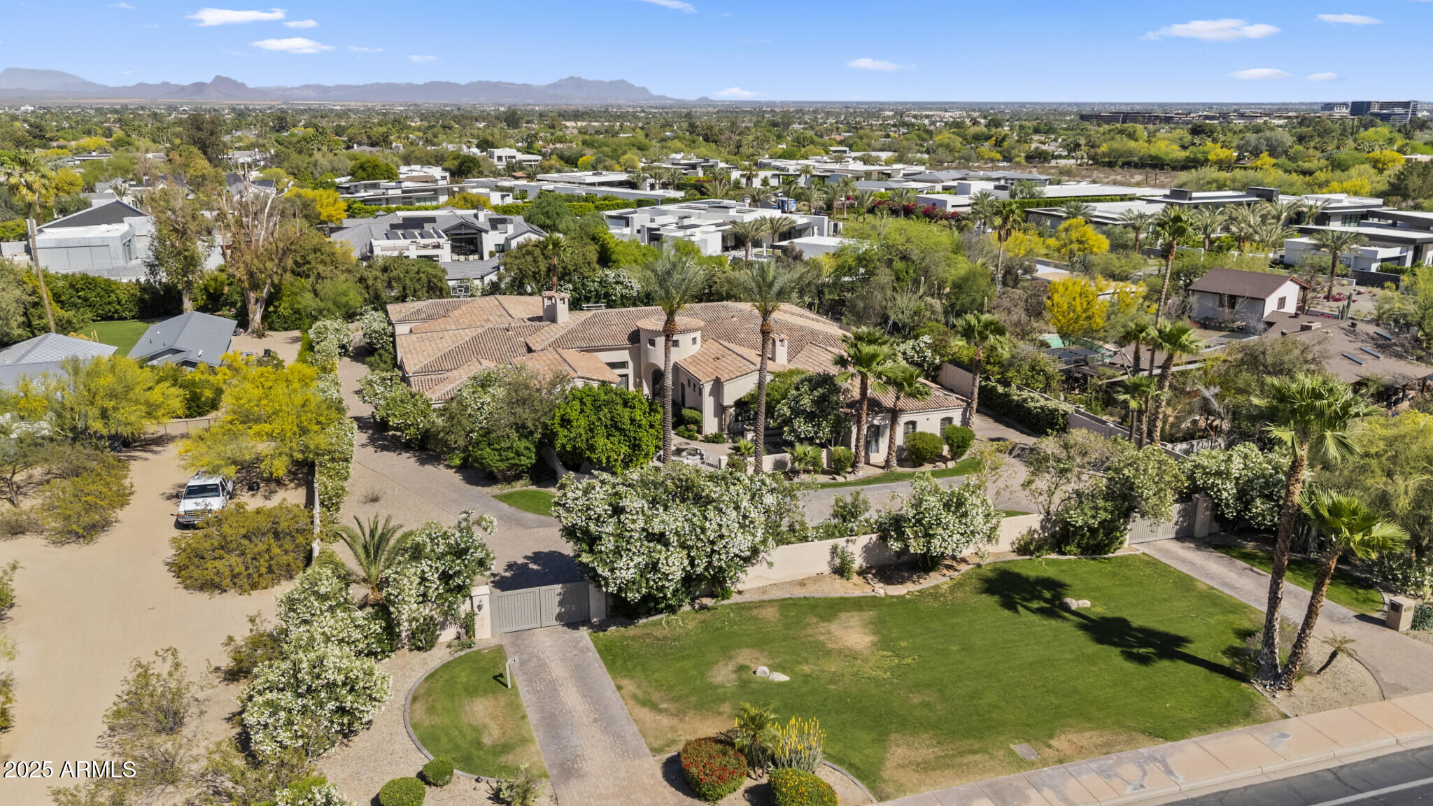 Paradise Valley - Residential