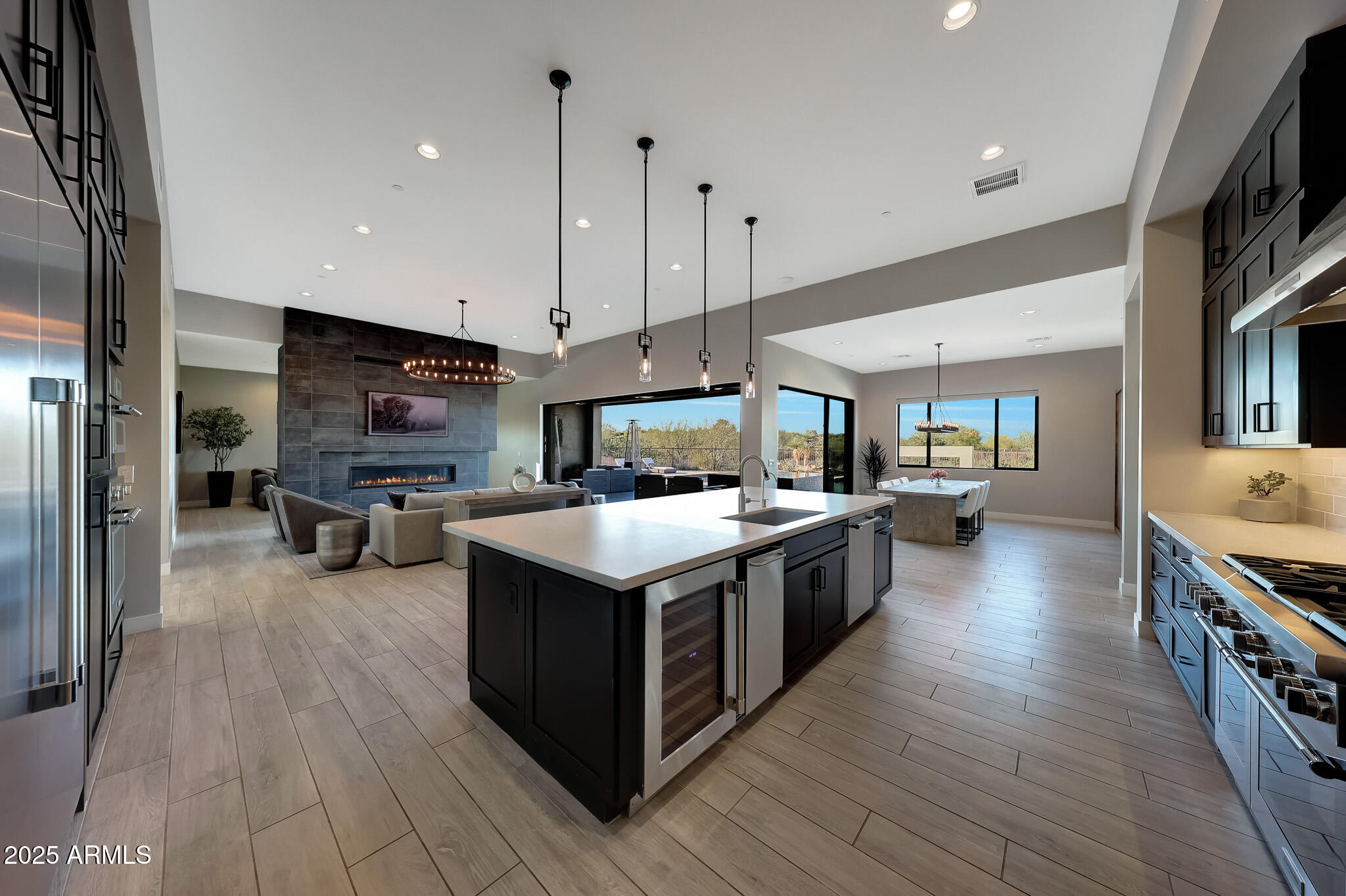 STORYROCK - Residential
