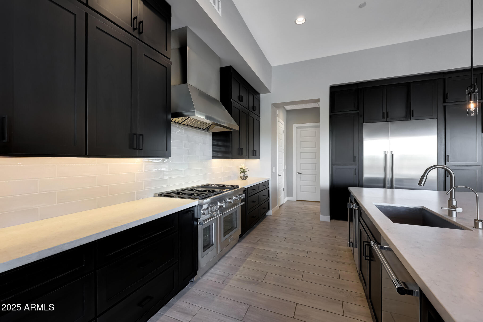 STORYROCK - Residential