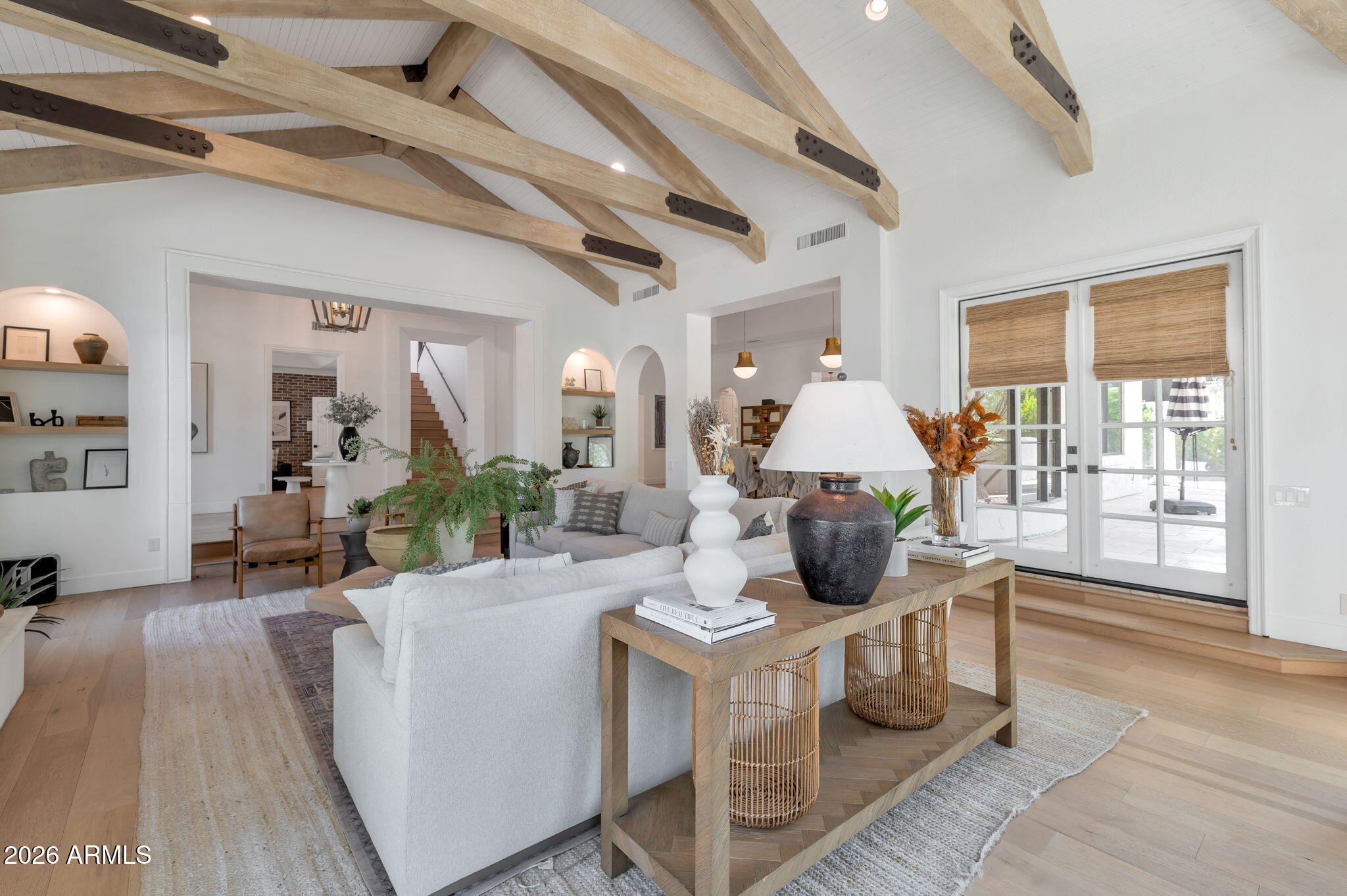 PHOENICIAN ESTATES - Residential