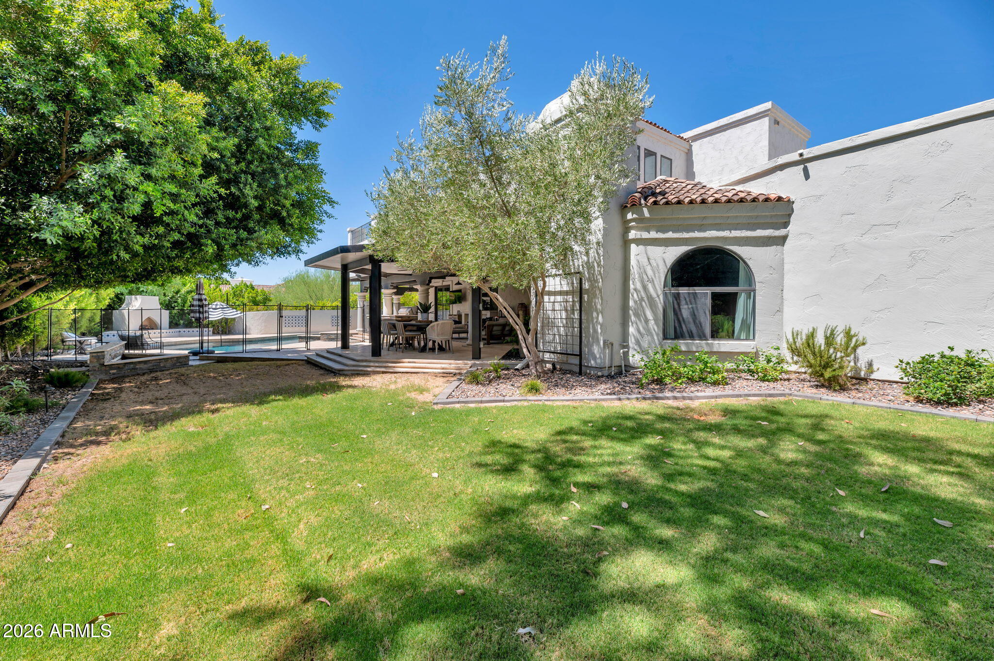 PHOENICIAN ESTATES - Residential