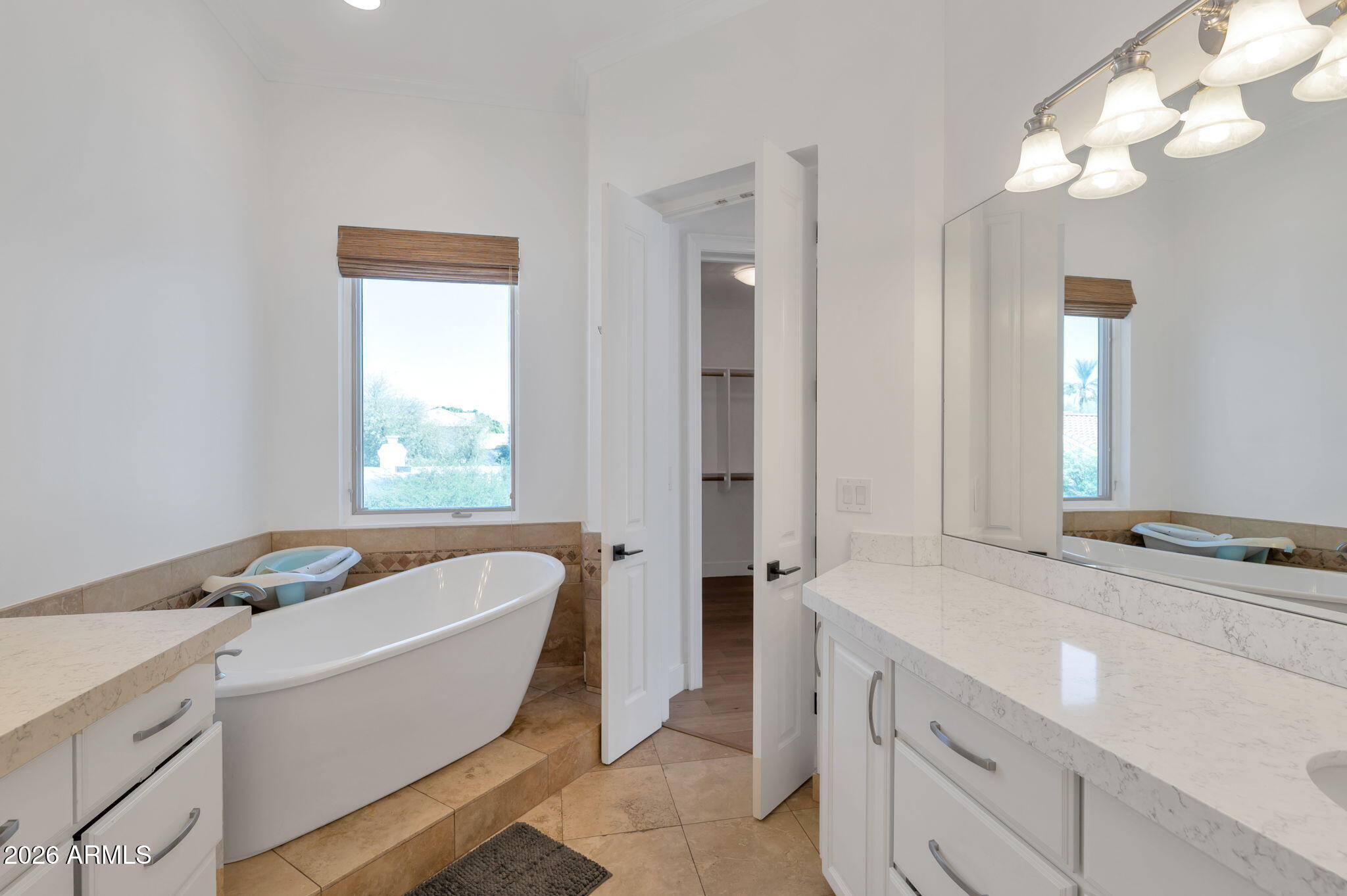 PHOENICIAN ESTATES - Residential