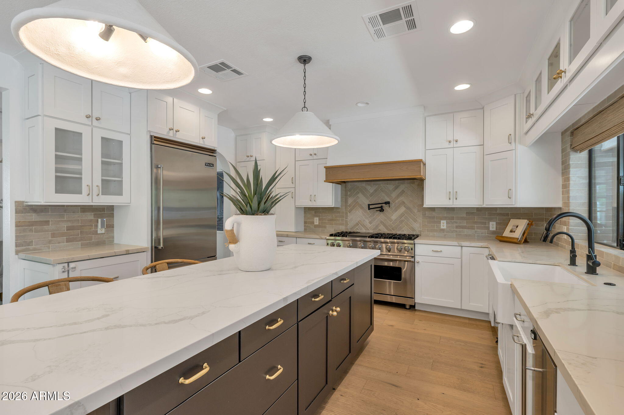 PHOENICIAN ESTATES - Residential