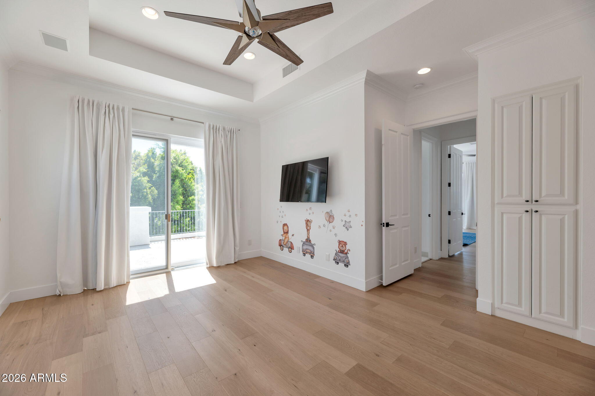 PHOENICIAN ESTATES - Residential