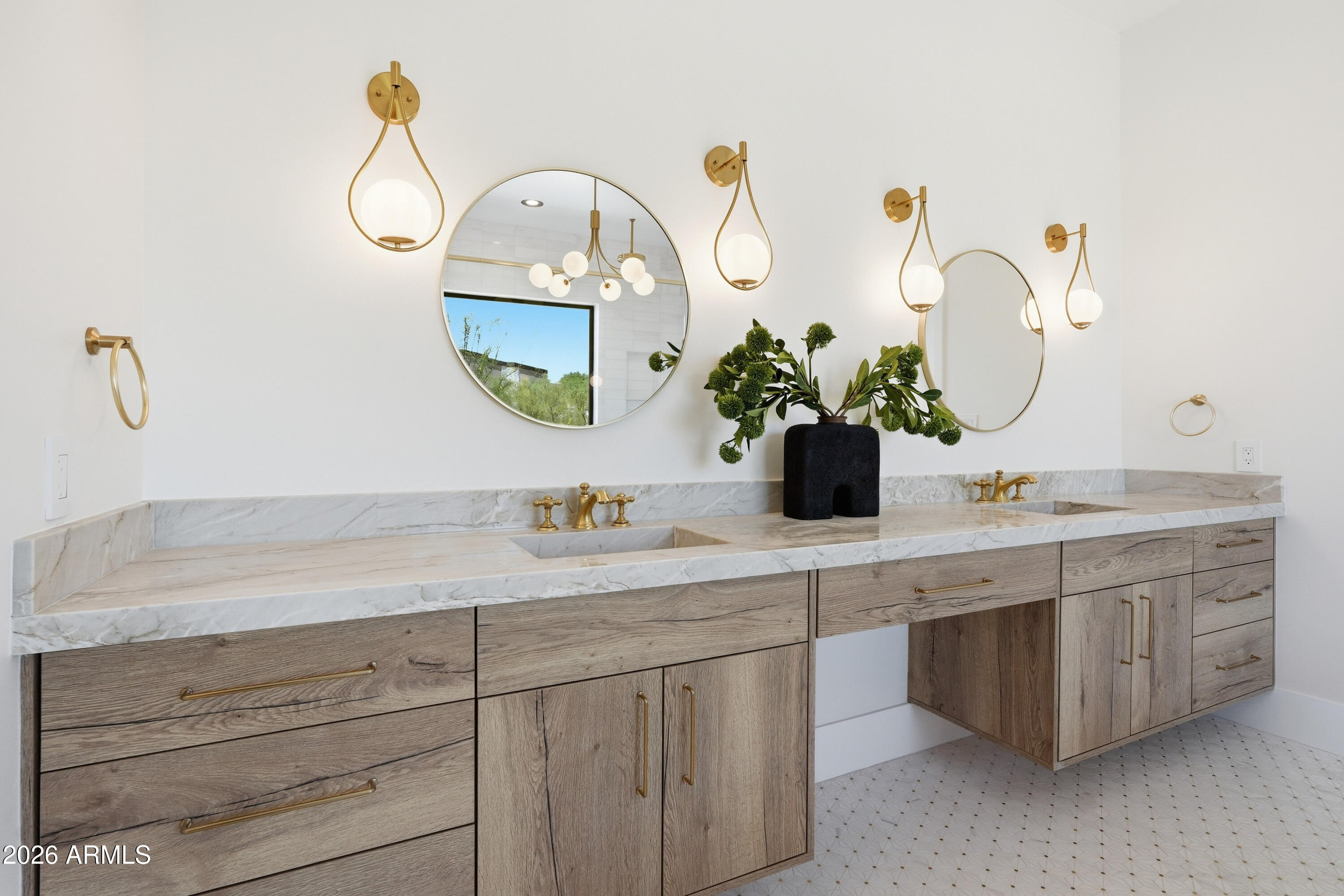 Rio Mountain Estates - Residential