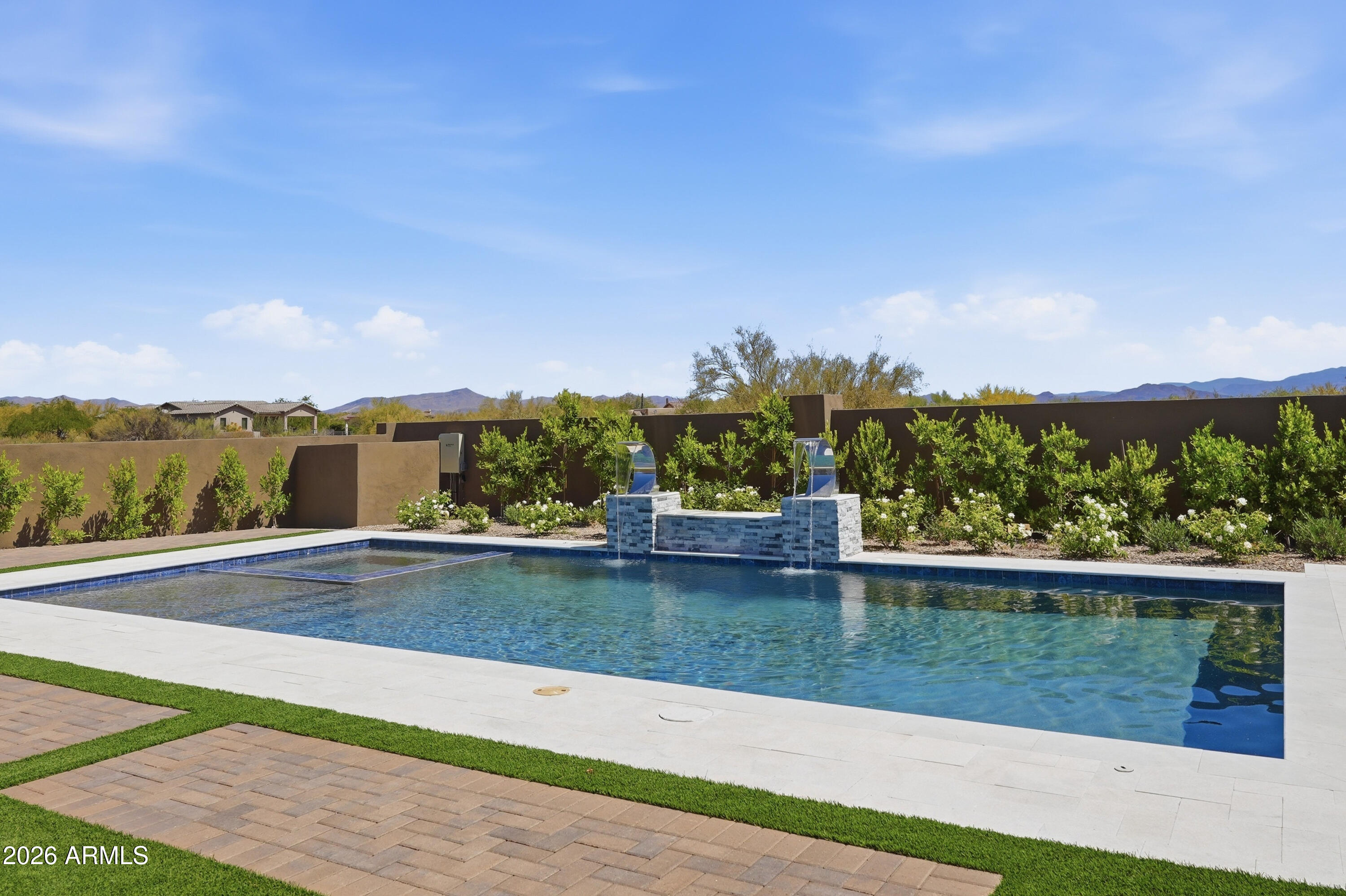 Rio Mountain Estates - Residential