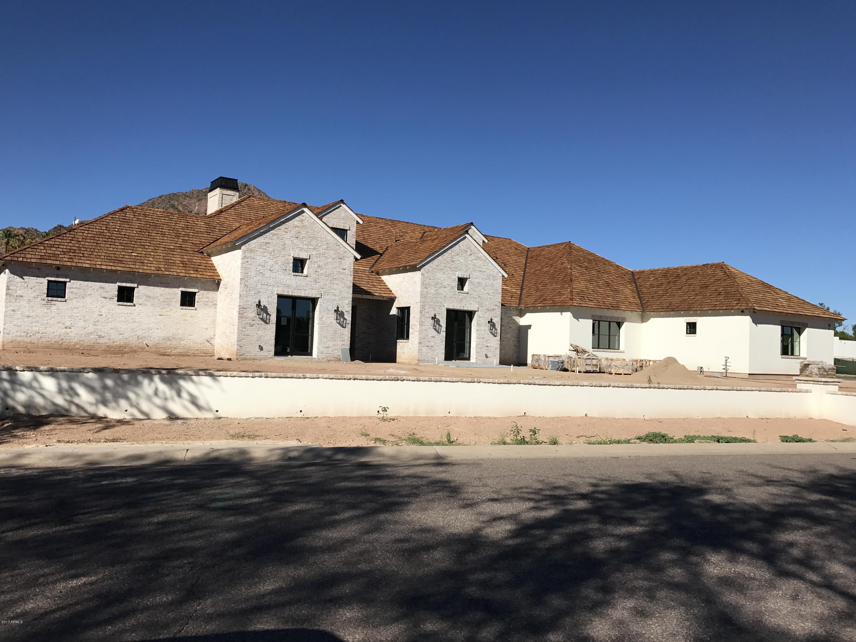 EL CAMELLO - Residential