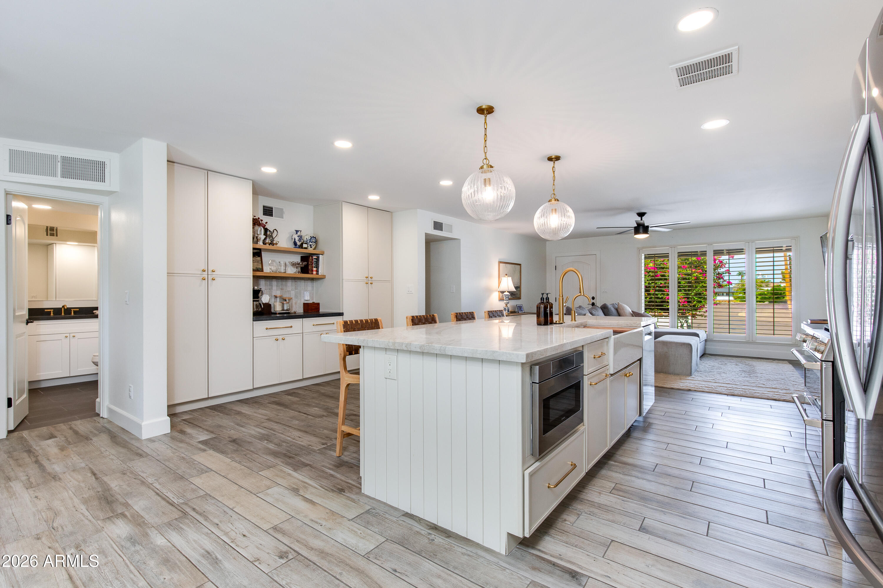 COX HEIGHTS 4 AMD - Residential