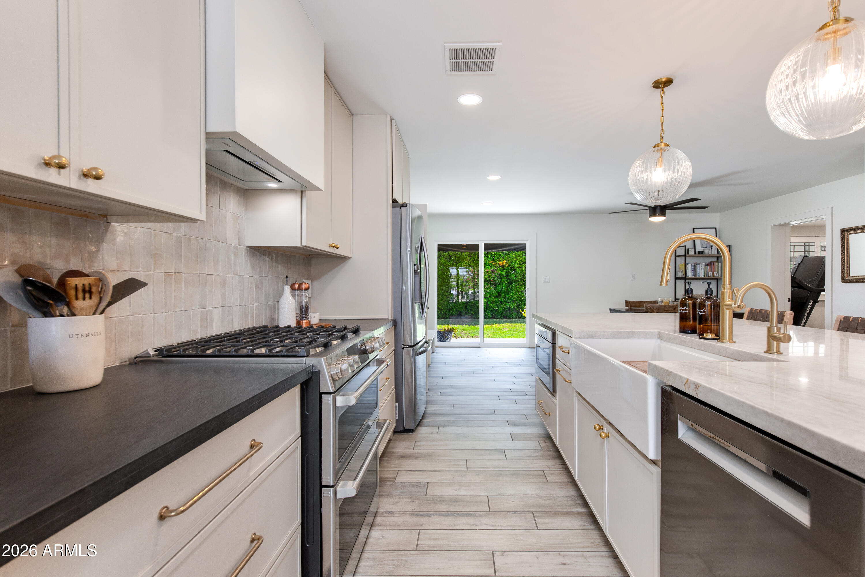 COX HEIGHTS 4 AMD - Residential