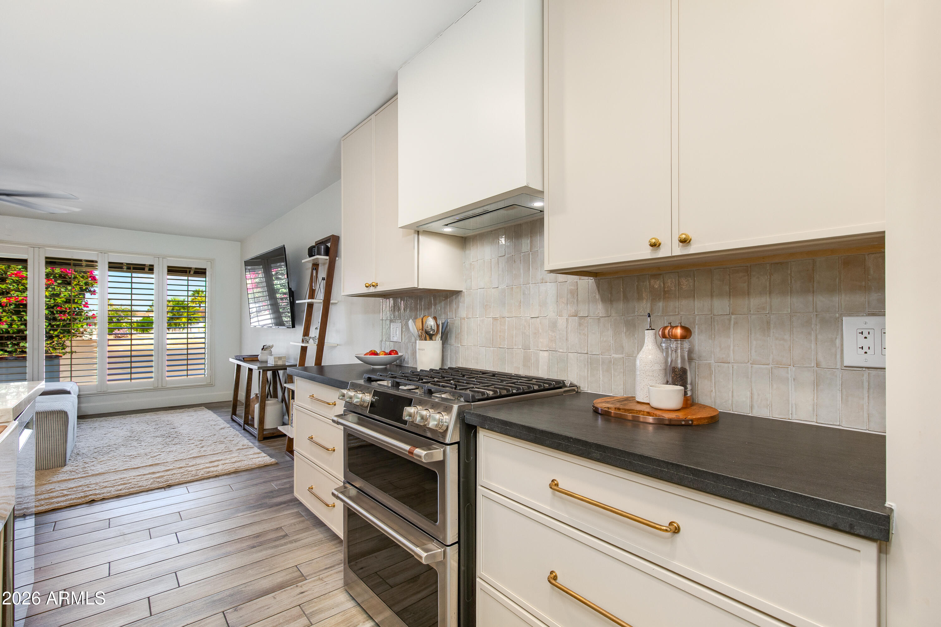 COX HEIGHTS 4 AMD - Residential