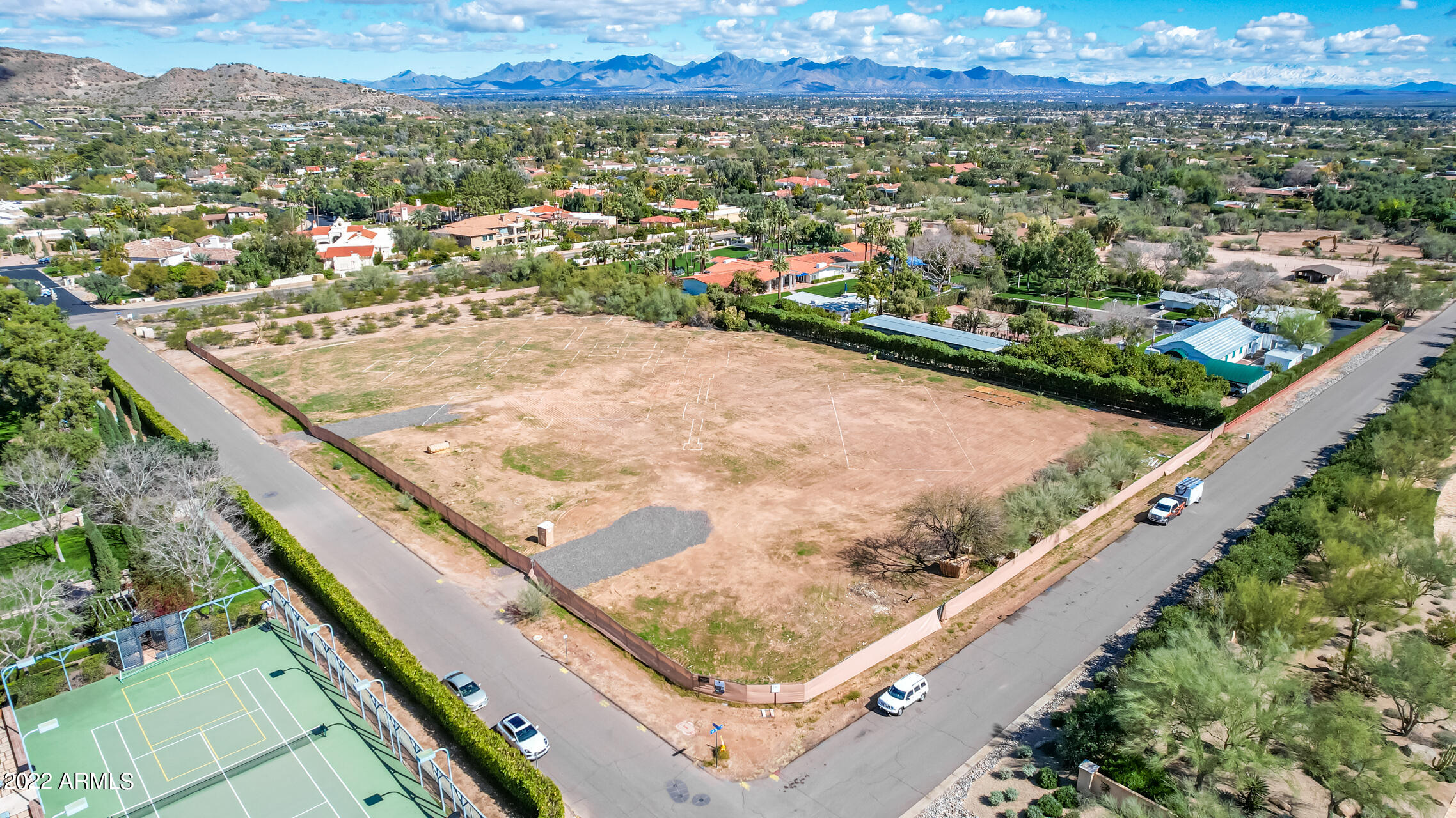 JOKAKE CAMELBACK PROPERTIES TRACT A - Land