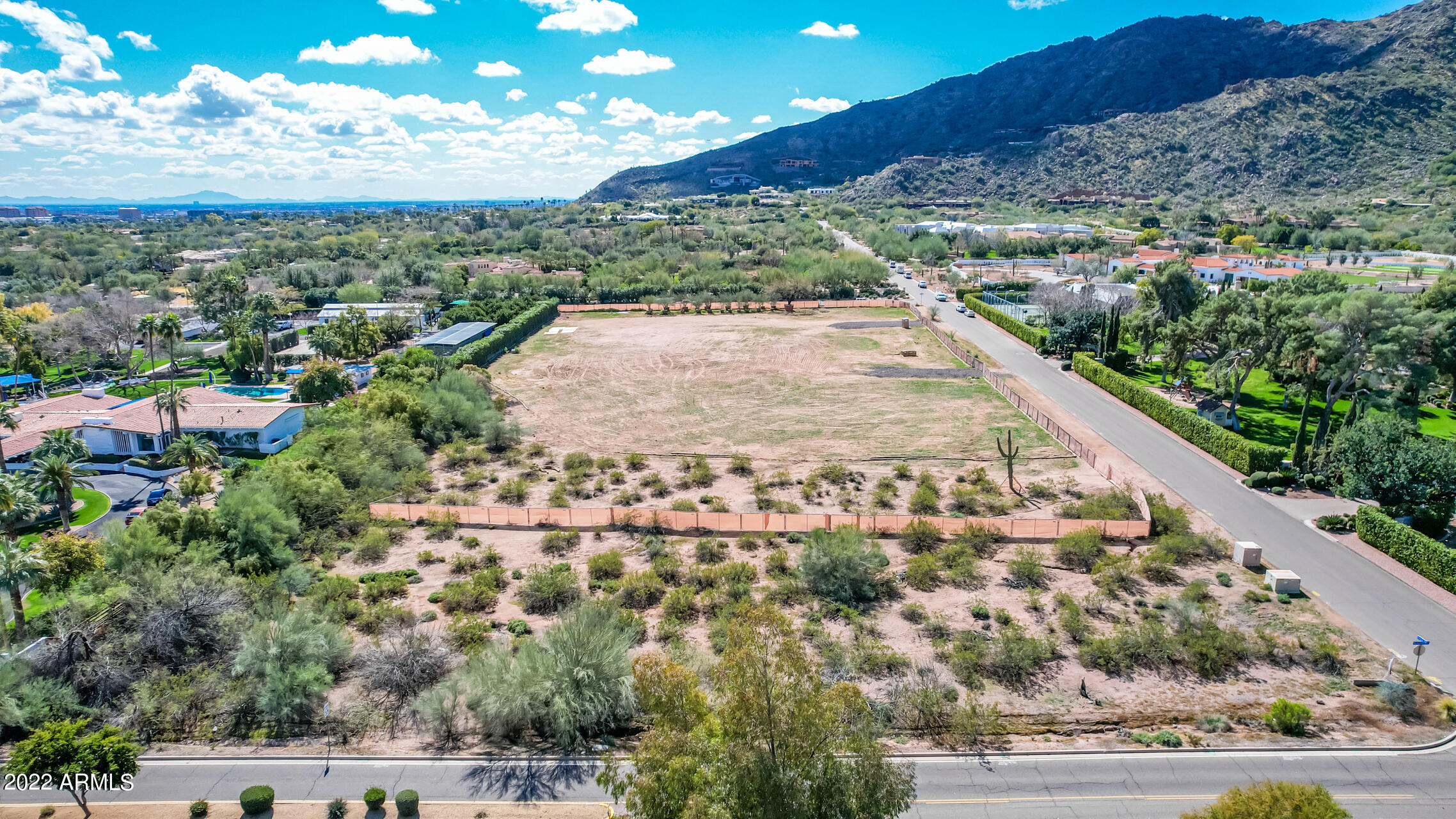 JOKAKE CAMELBACK PROPERTIES TRACT A - Land