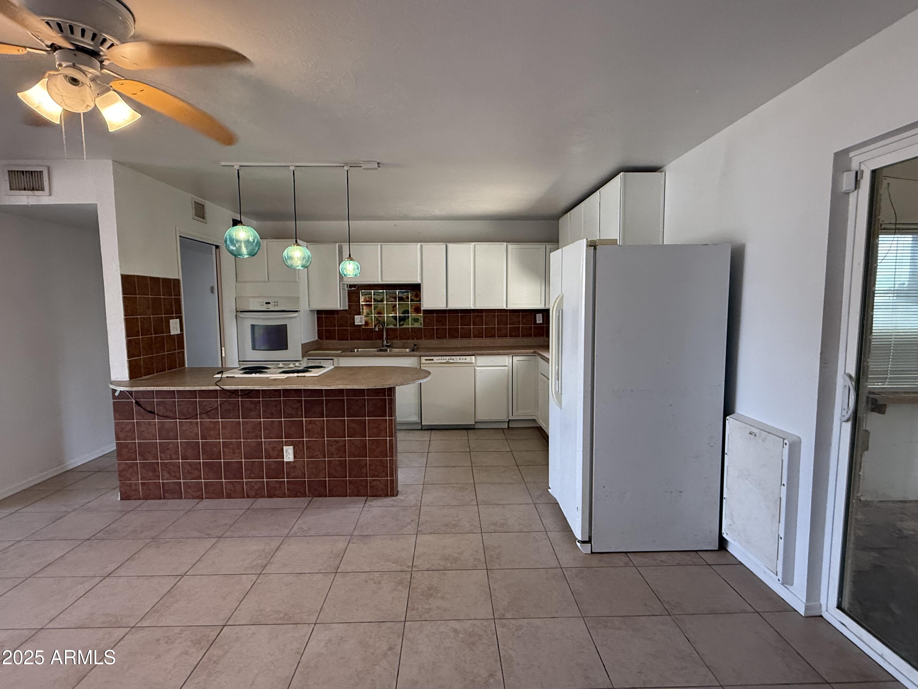 VILLAGE MEADOWS - Residential