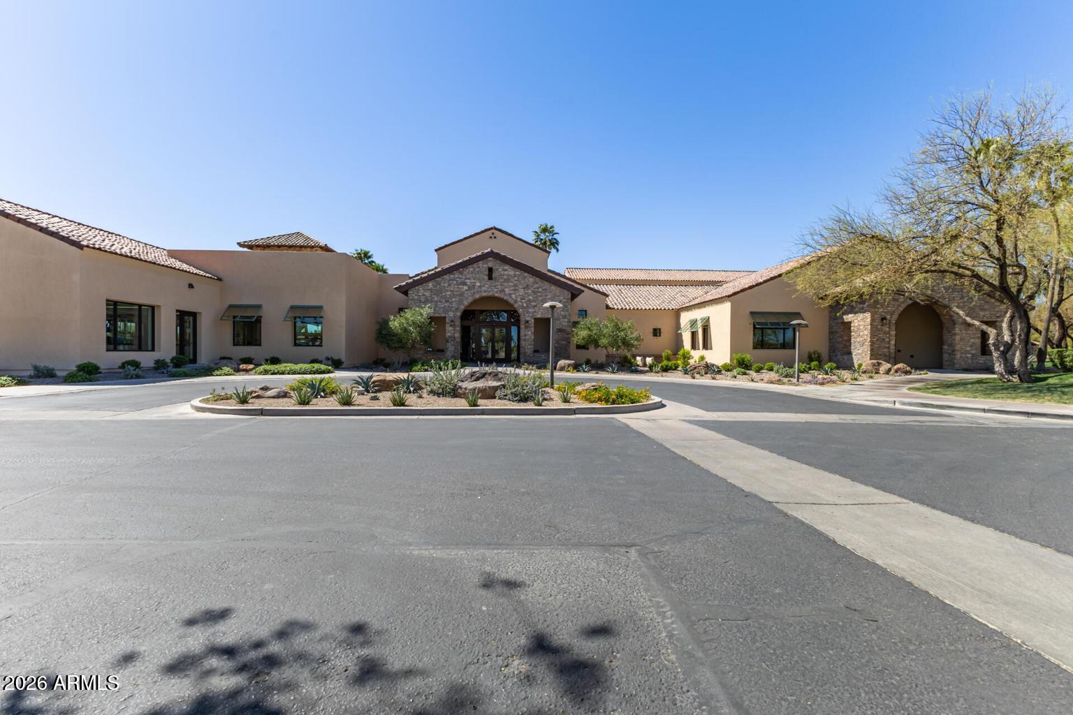 ROBSON RANCH - Residential