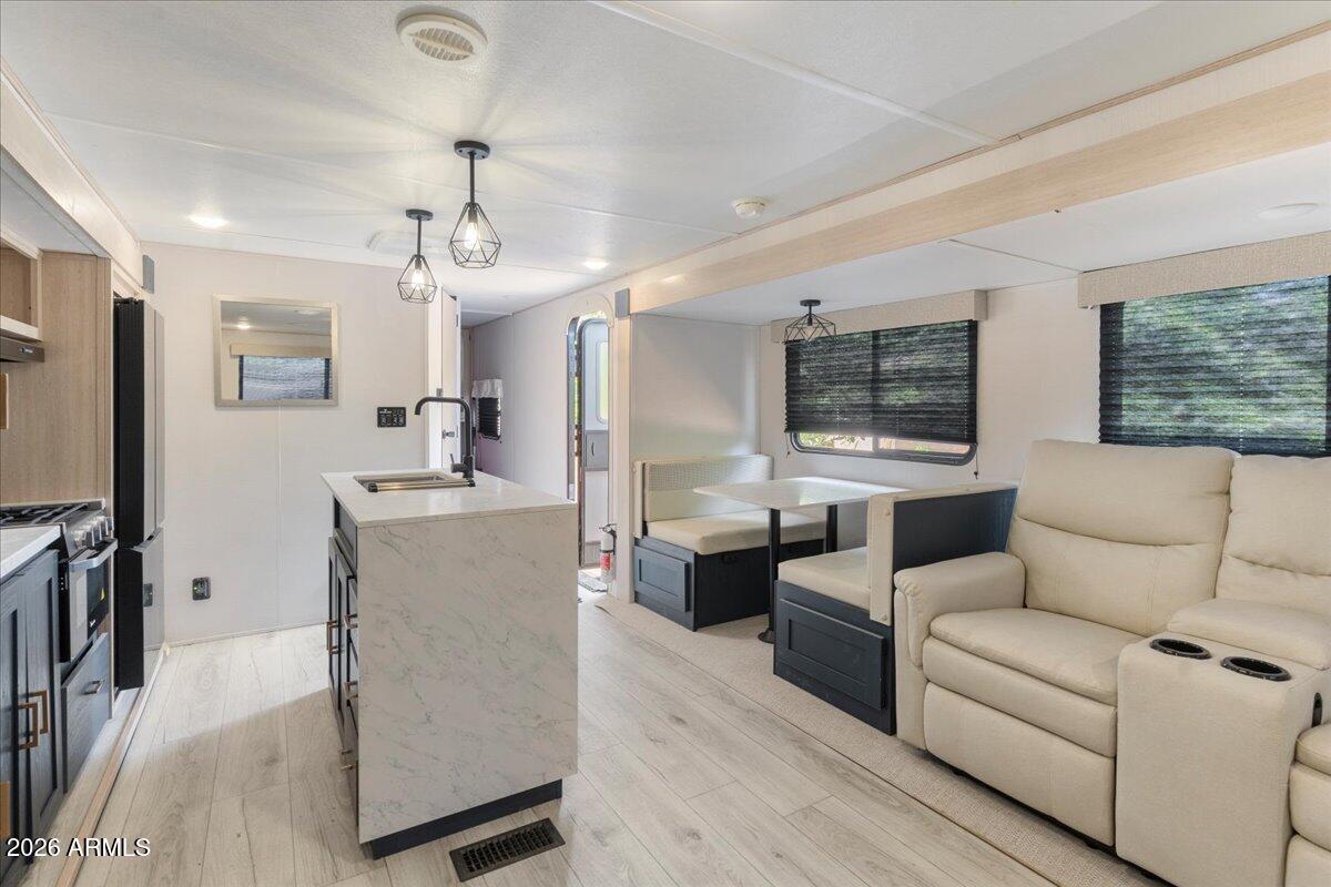 CITRUS GARDEN ESTATES UNIT 3 LOT 45-70 TR A - Residential